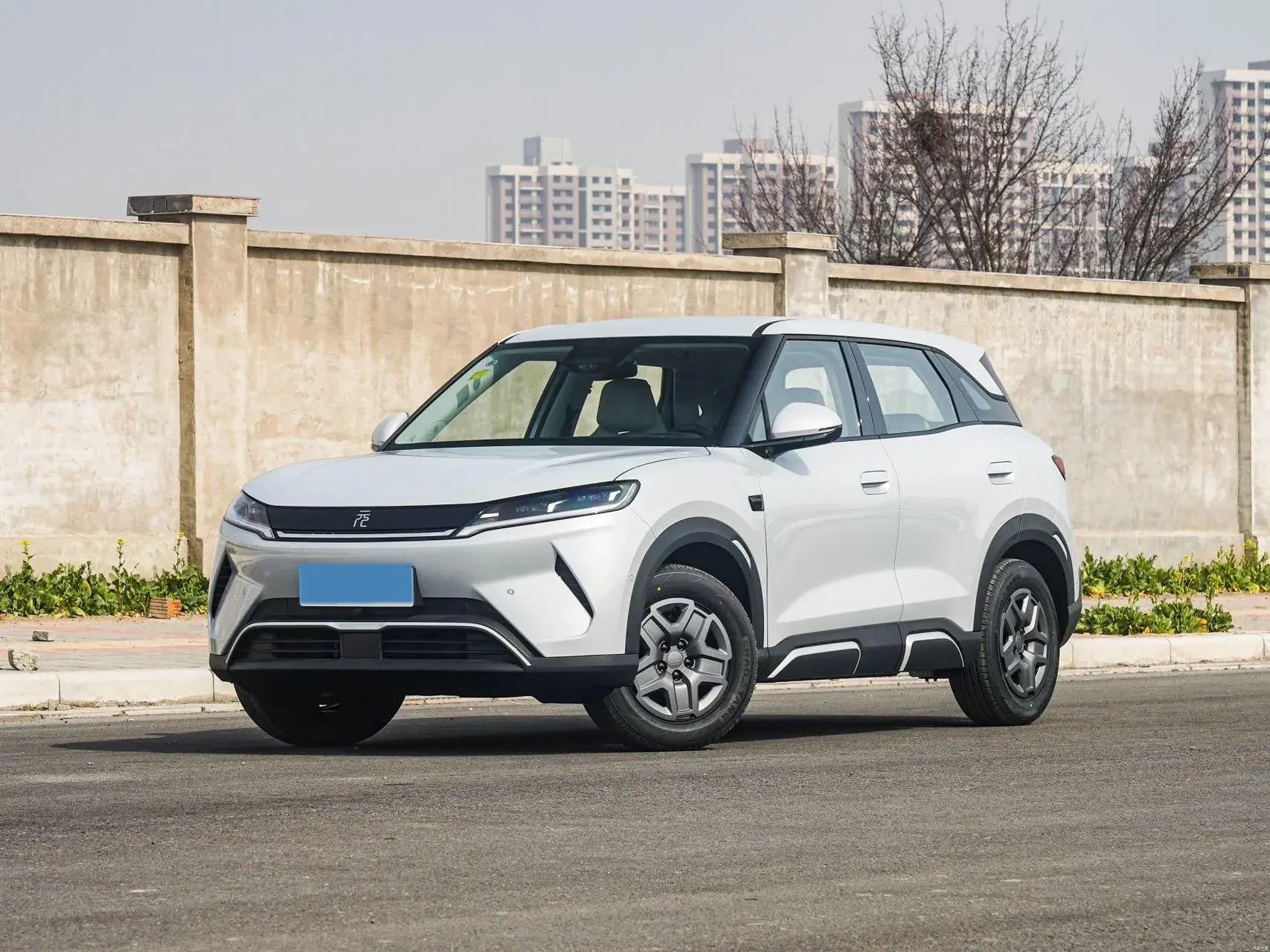 2025 BYD YUANUP view 1