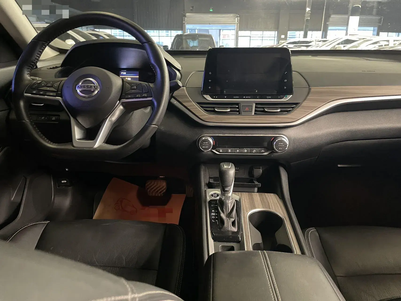 2021 NISSAN TEANA thumbnail 3