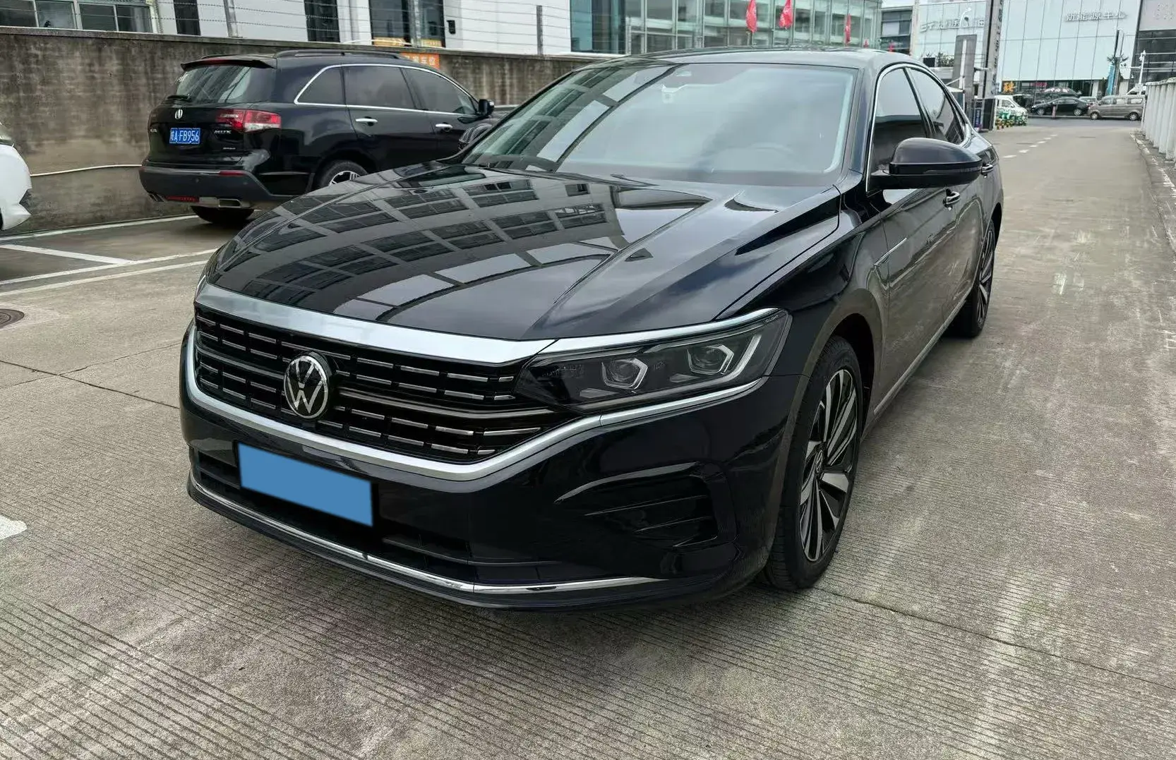 2022 VOLKSWAGEN PASSAT view 1