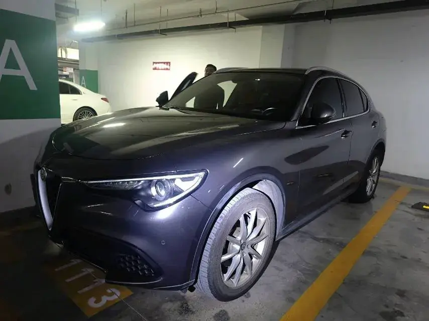 2020 ALFA ROMEO view 1