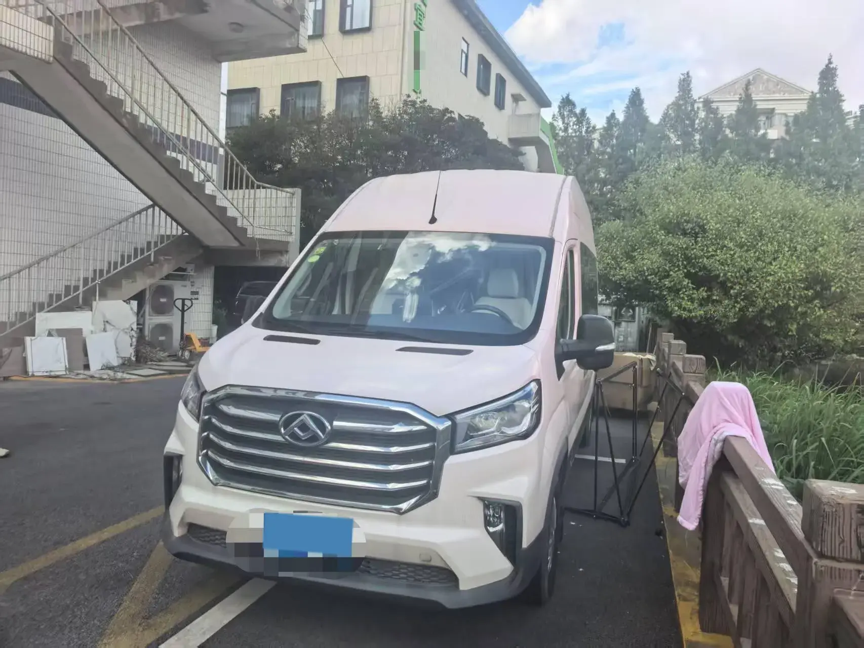 2019 MAXUS XINTU view 1