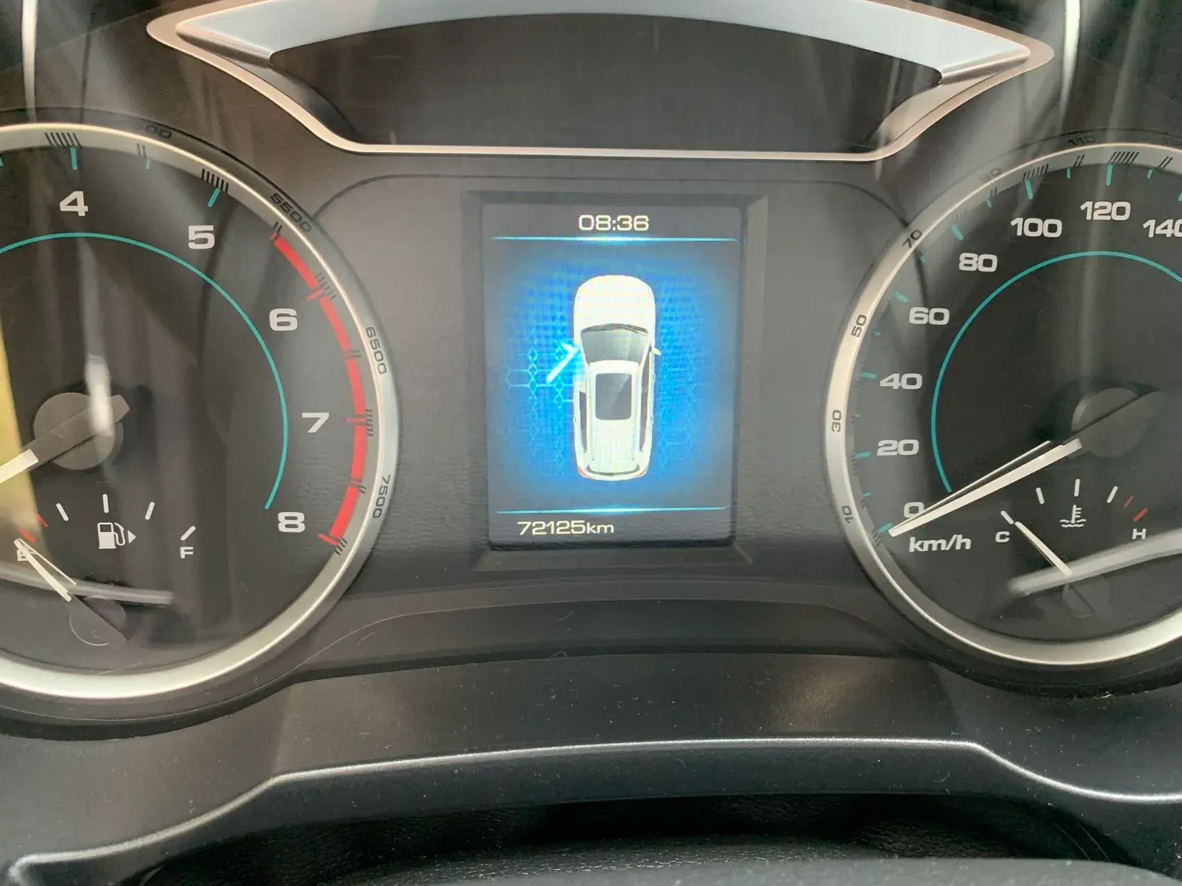 2017 HAVAL H7 thumbnail 4