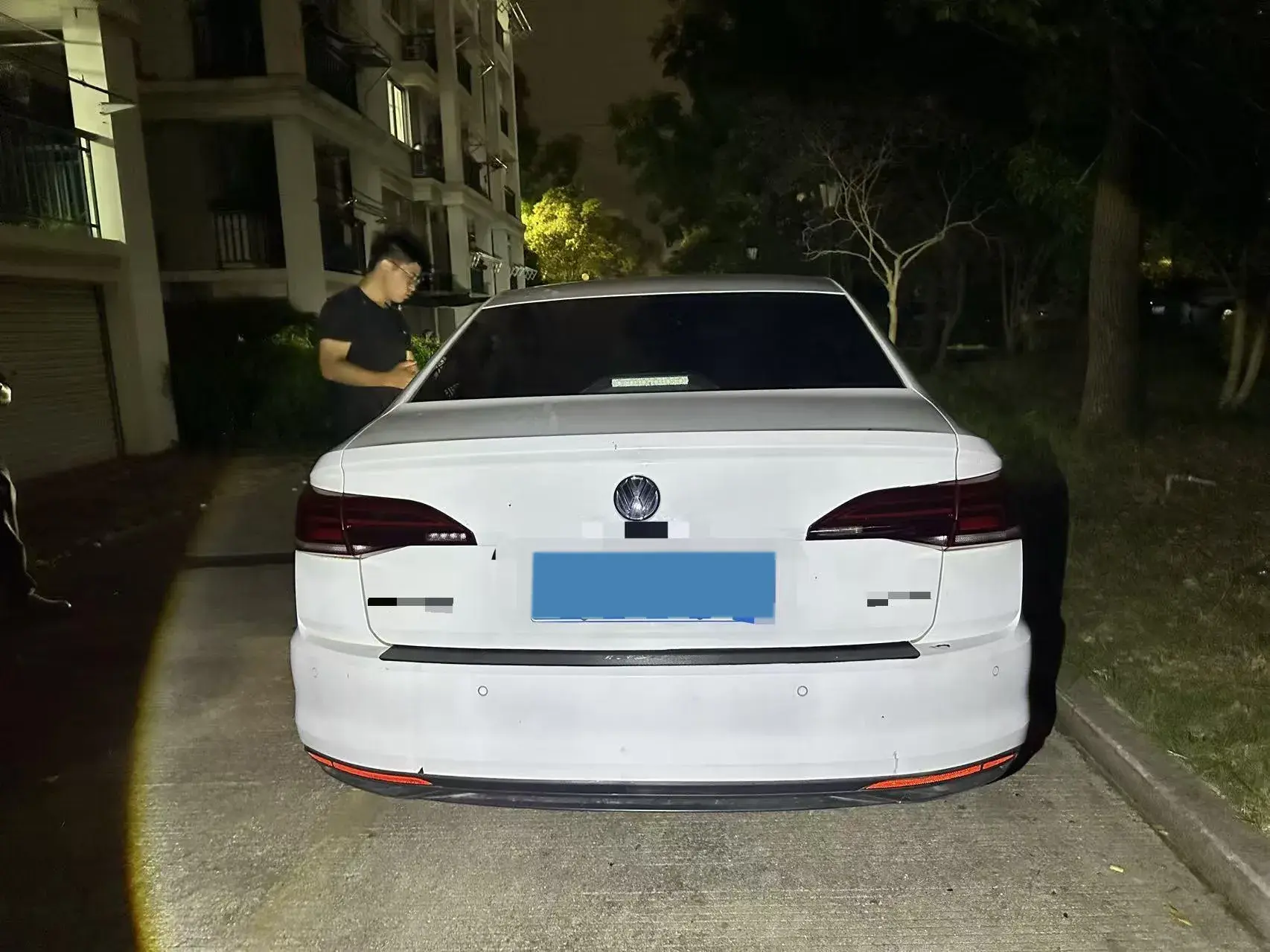 2019 VOLKSWAGEN BORA thumbnail 3