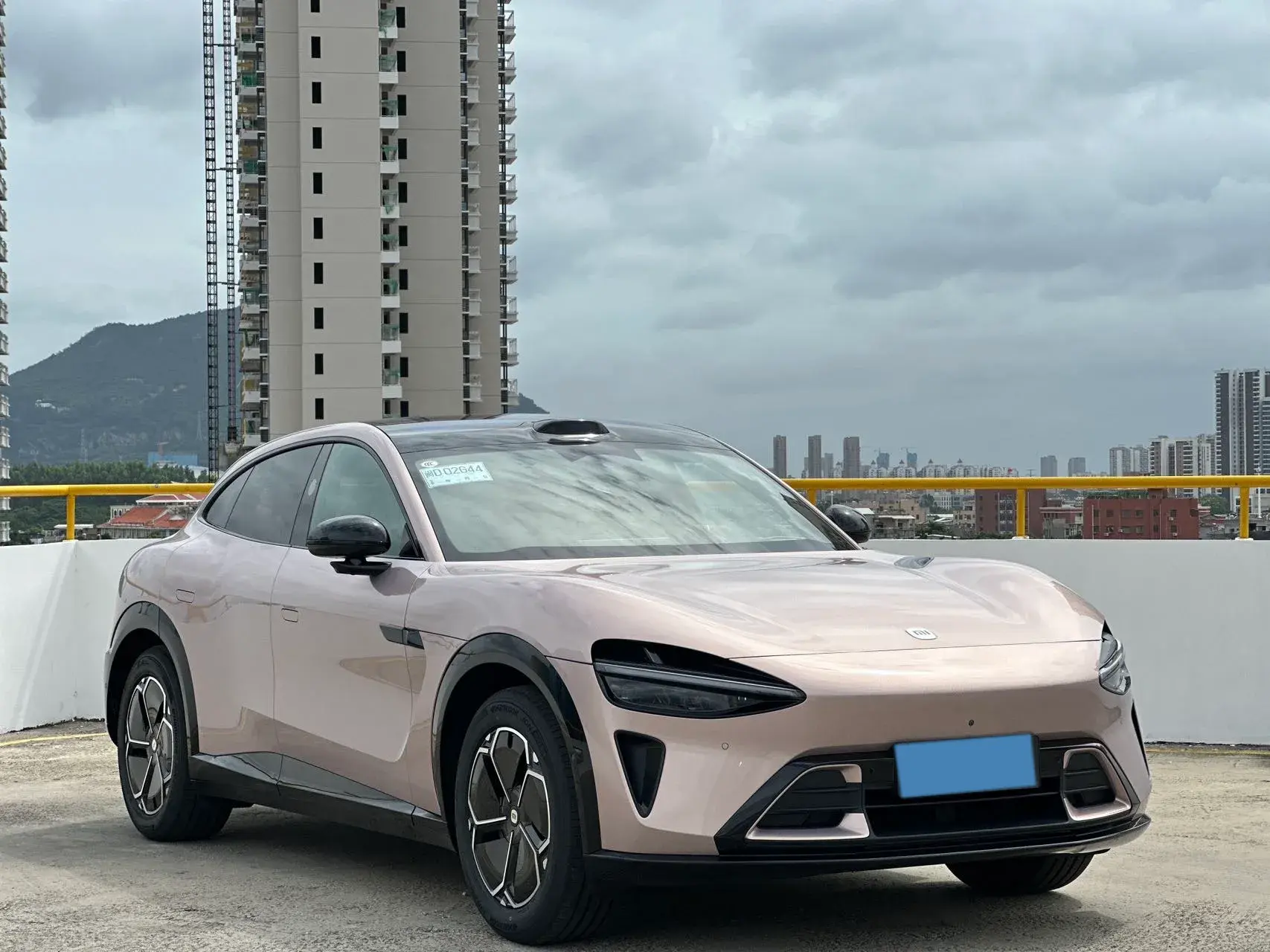 2025 MI YU7 thumbnail 3