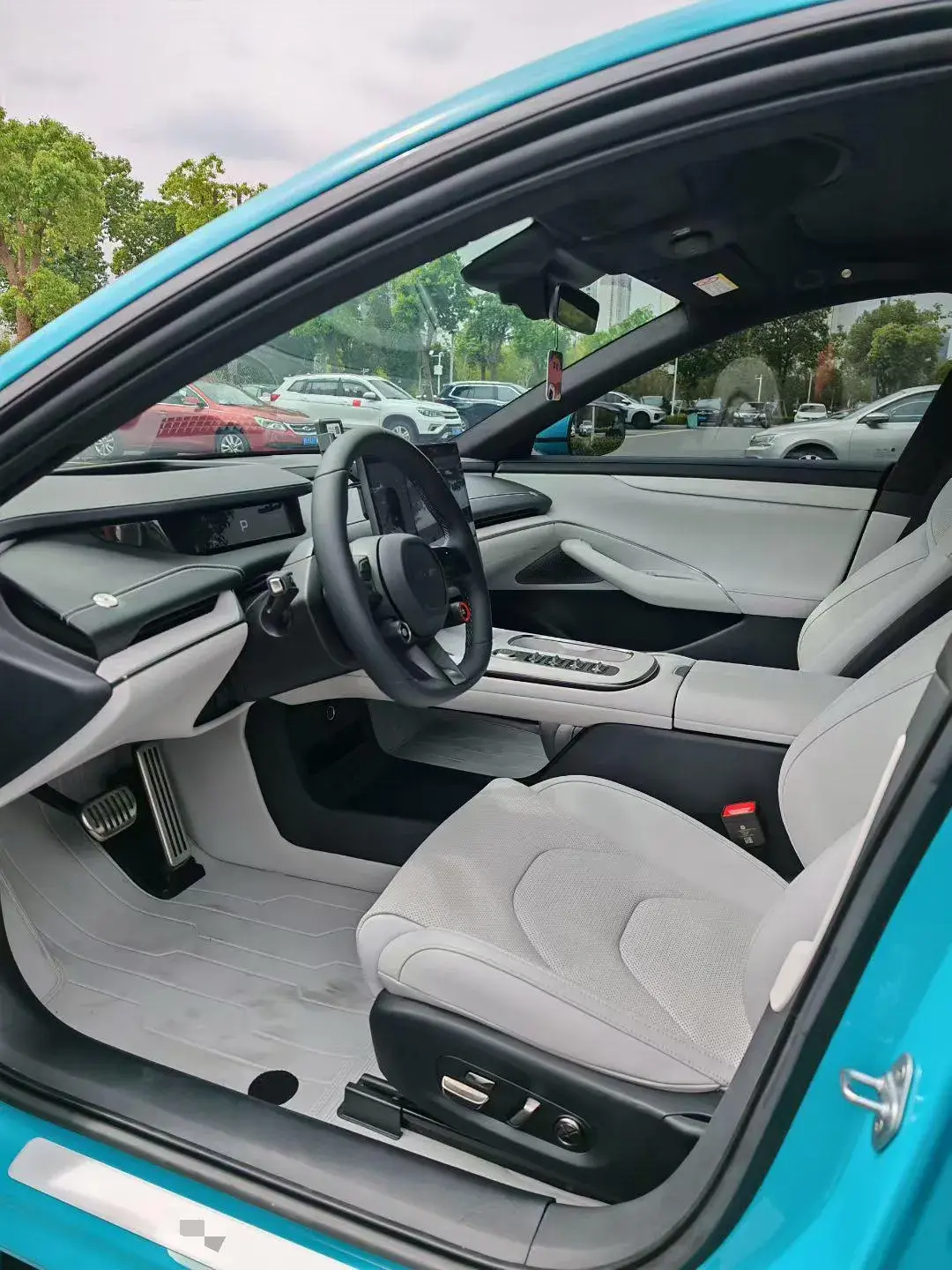 2024 MI SU7 thumbnail 4