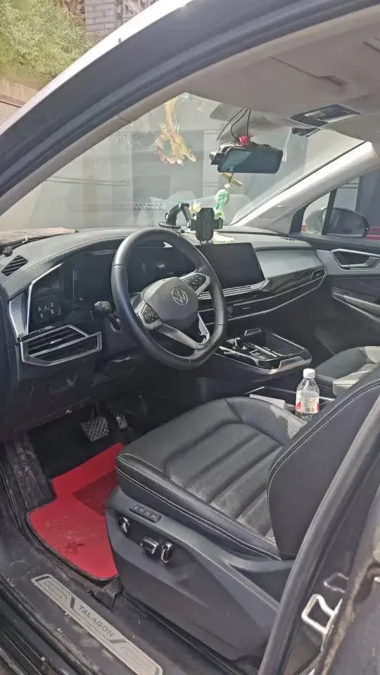 2021 VOLKSWAGEN TALAGON thumbnail 4