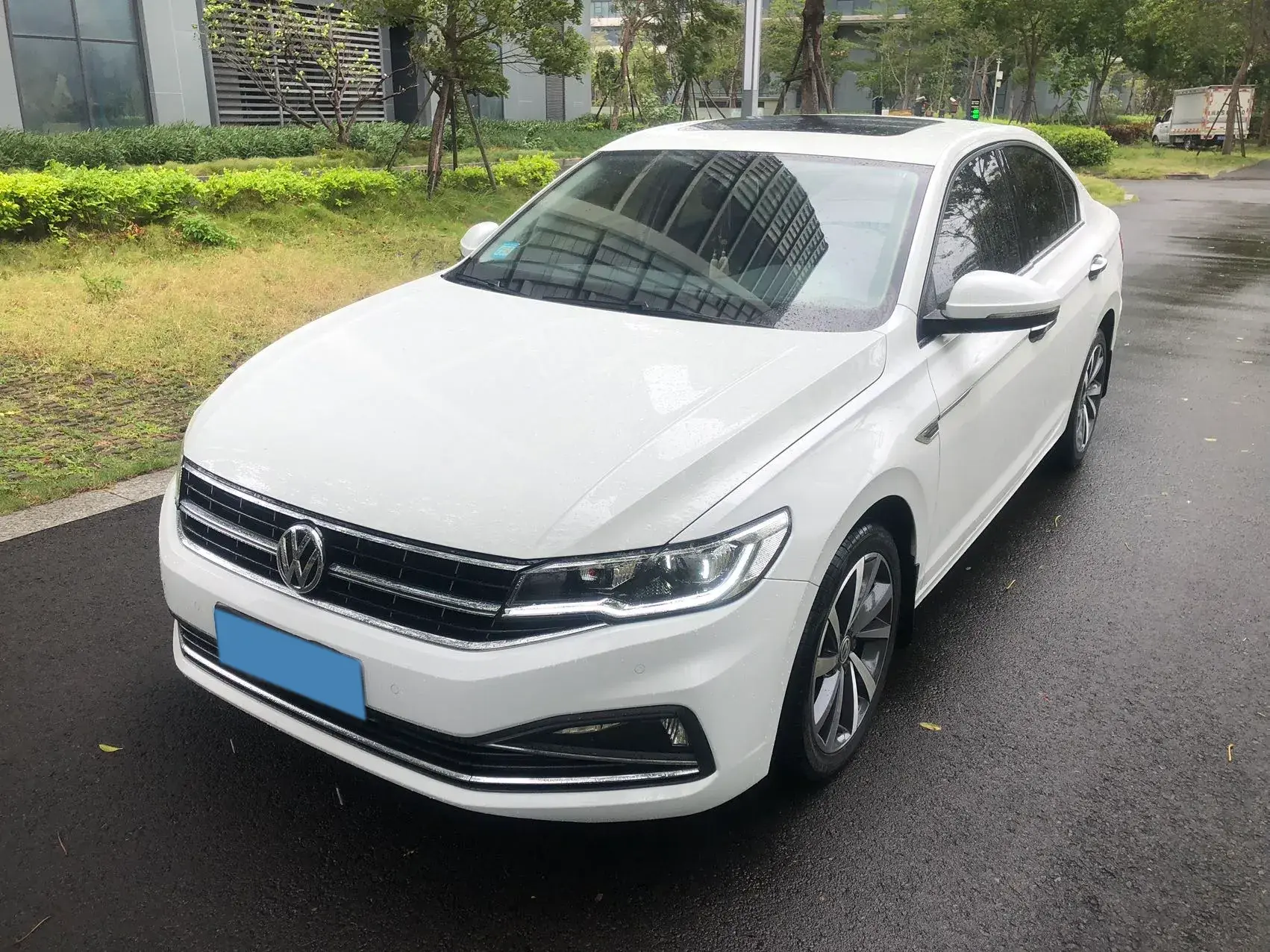 2020 VOLKSWAGEN BORA view 1