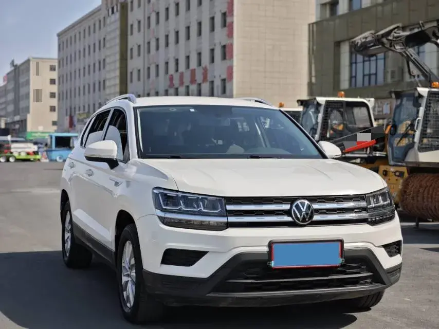 2021 VOLKSWAGEN THARU thumbnail 3