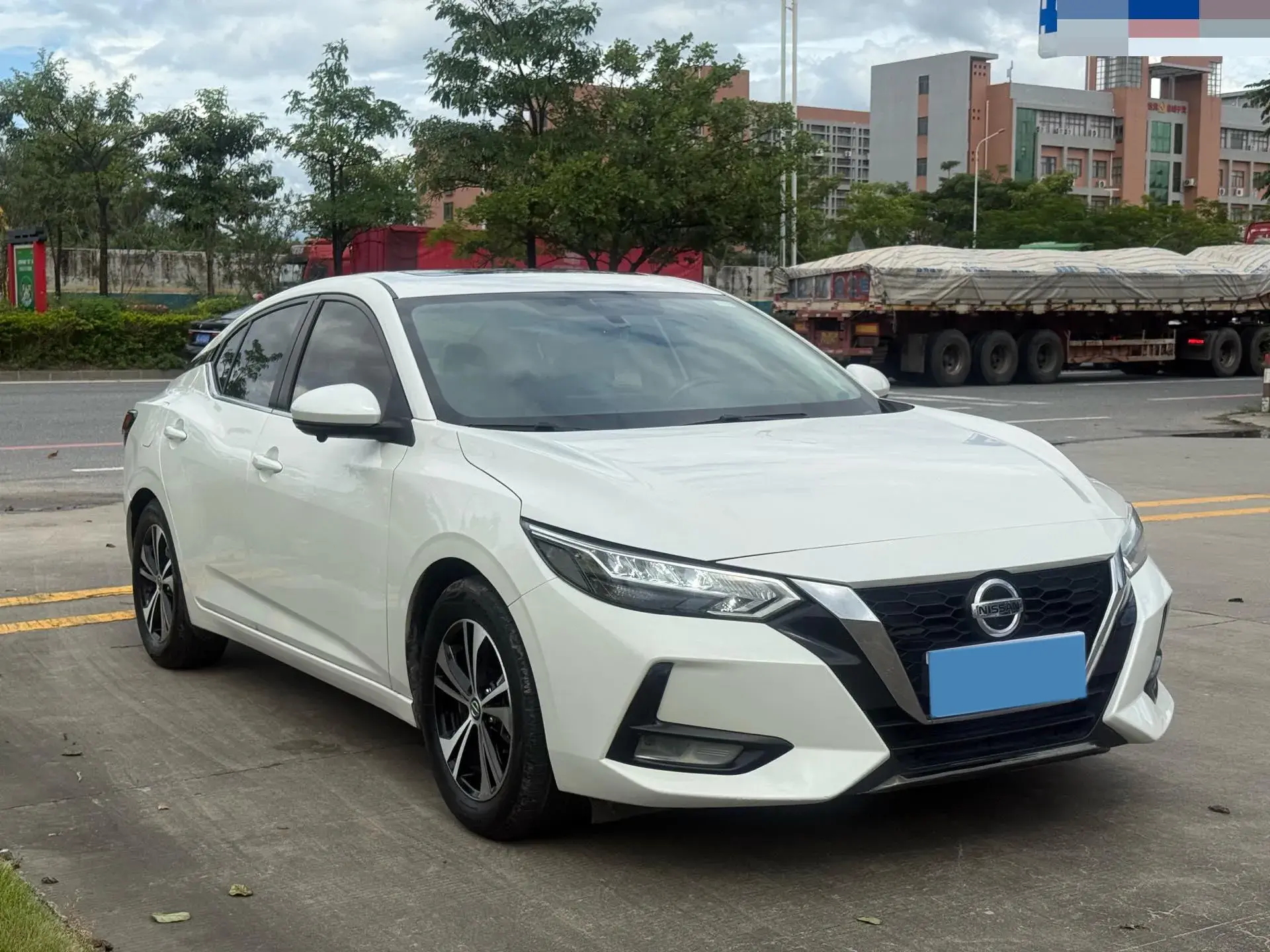2020 NISSAN SYLPHY thumbnail 3