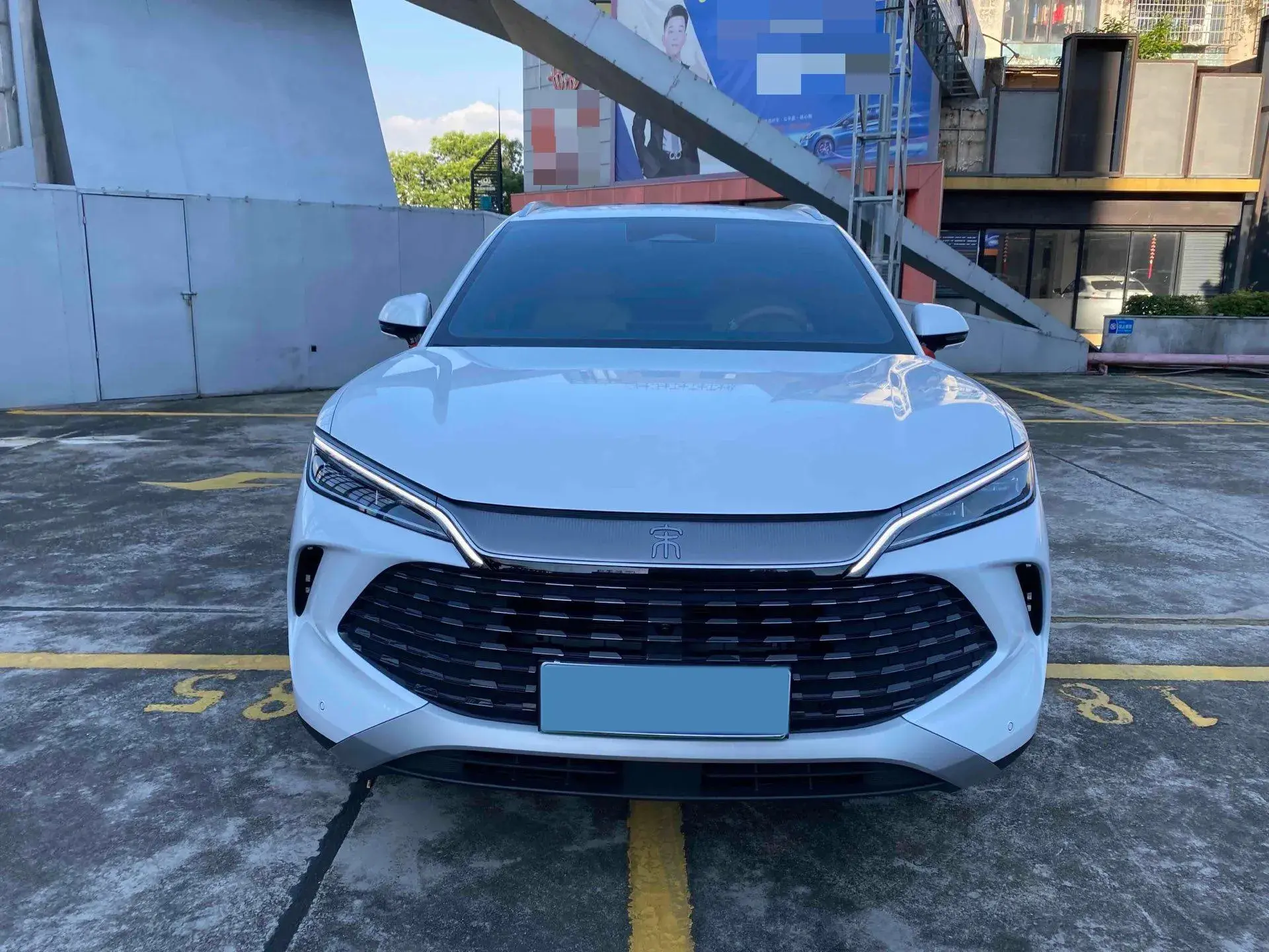 2024 BYD SONGL thumbnail 2