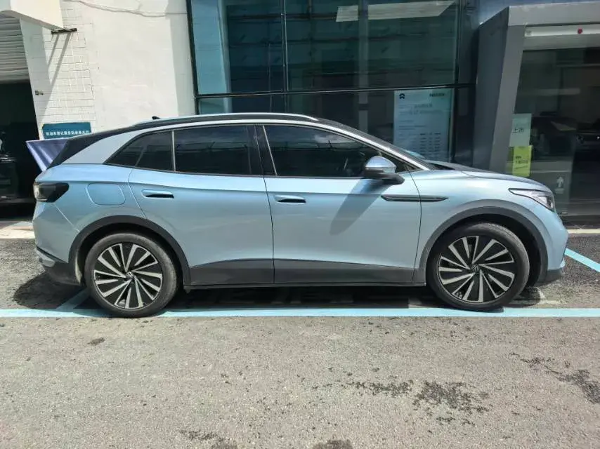 2022 VOLKSWAGEN ID.4 thumbnail 4