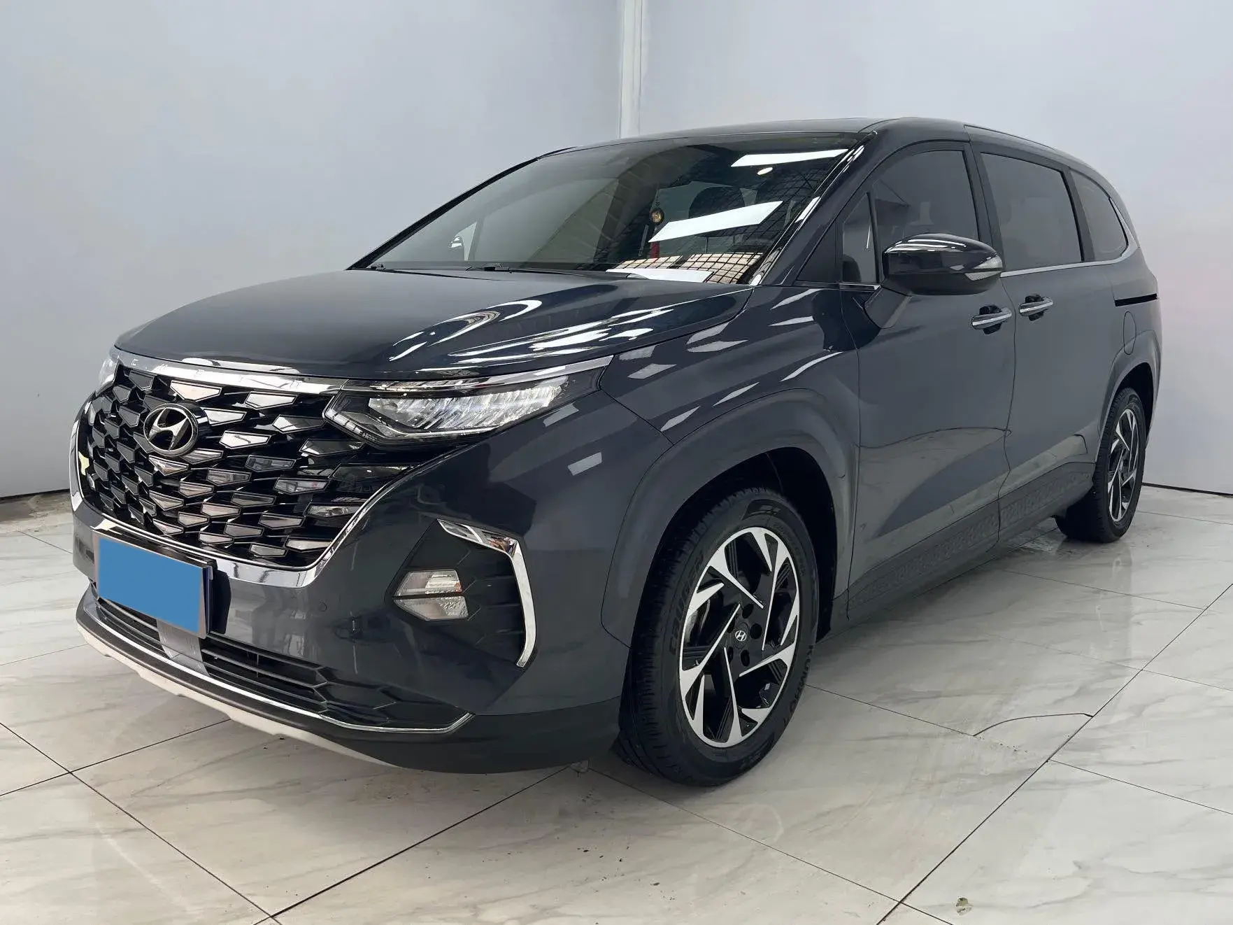 2021 HYUNDAI CUSTO view 1
