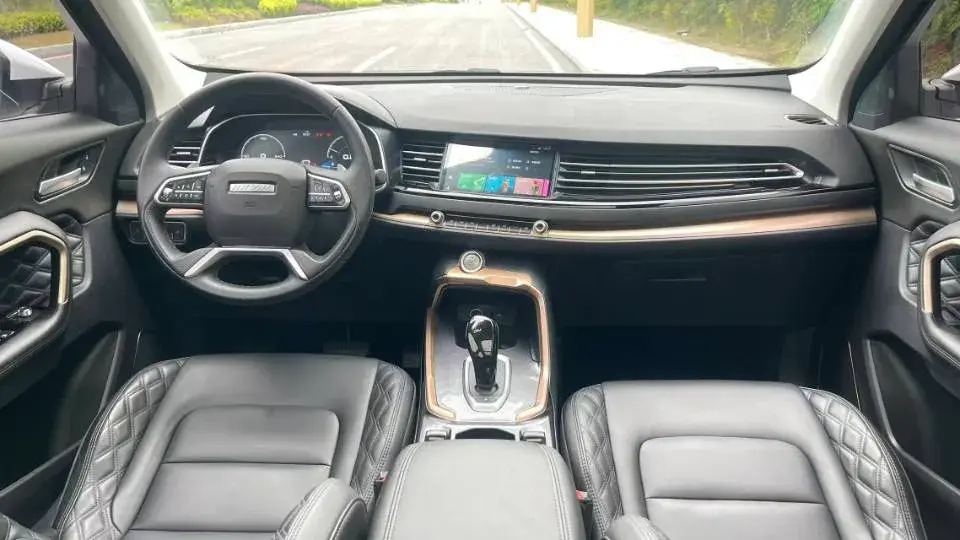 2021 HAVAL H6 thumbnail 3