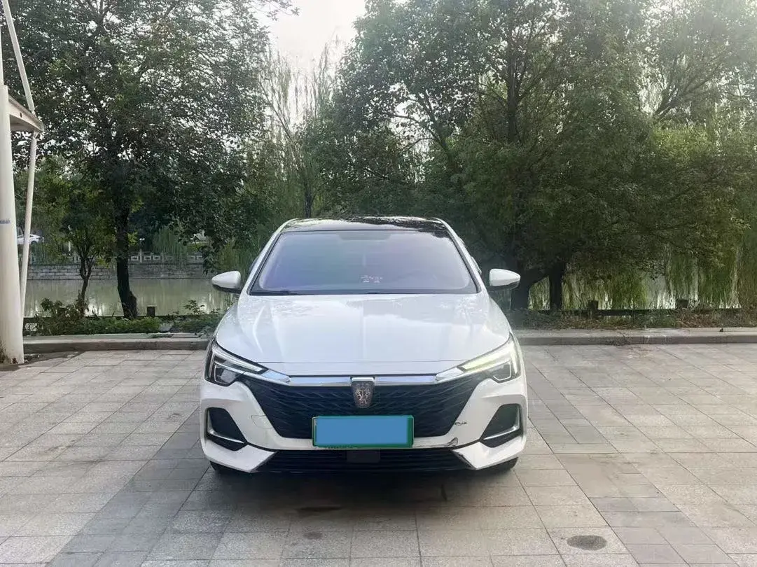 2022 ROEWE I6 thumbnail 2