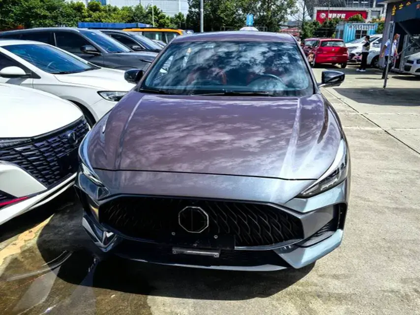 2022 MG 5 thumbnail 2