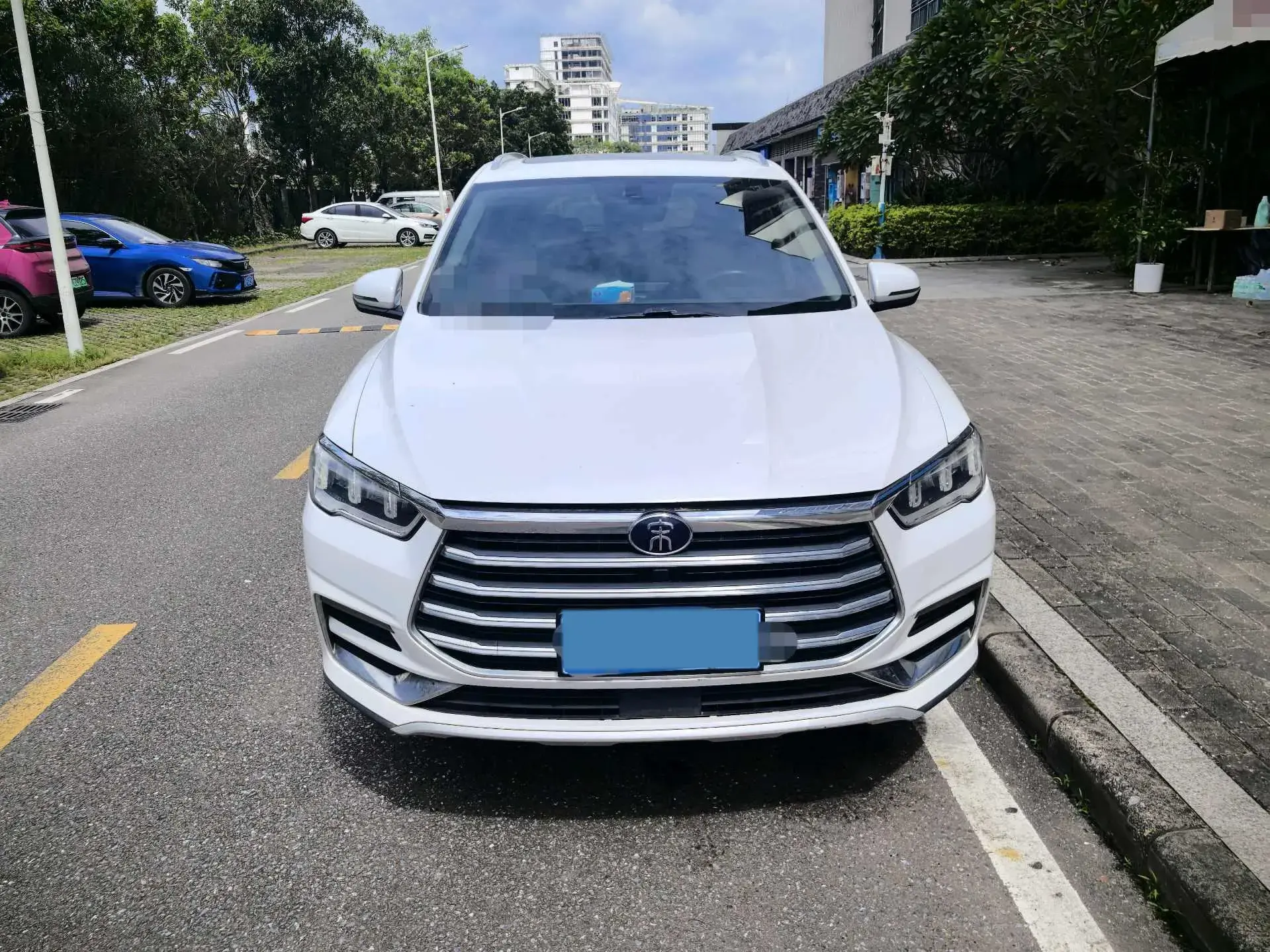 2019 BYD SONG thumbnail 2