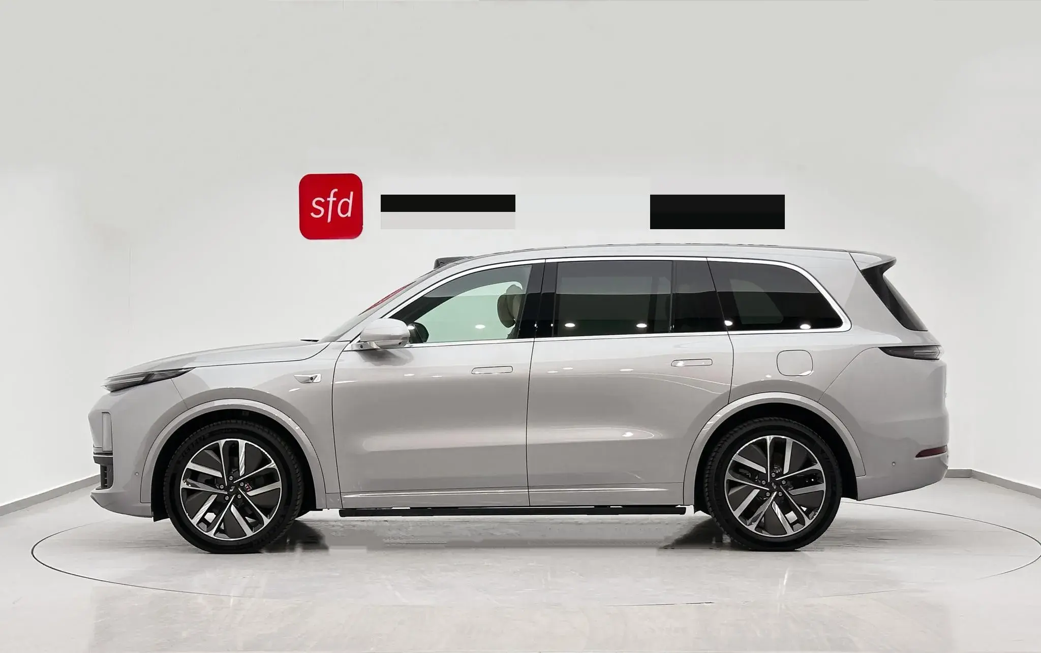 2024 LI L9 thumbnail 4