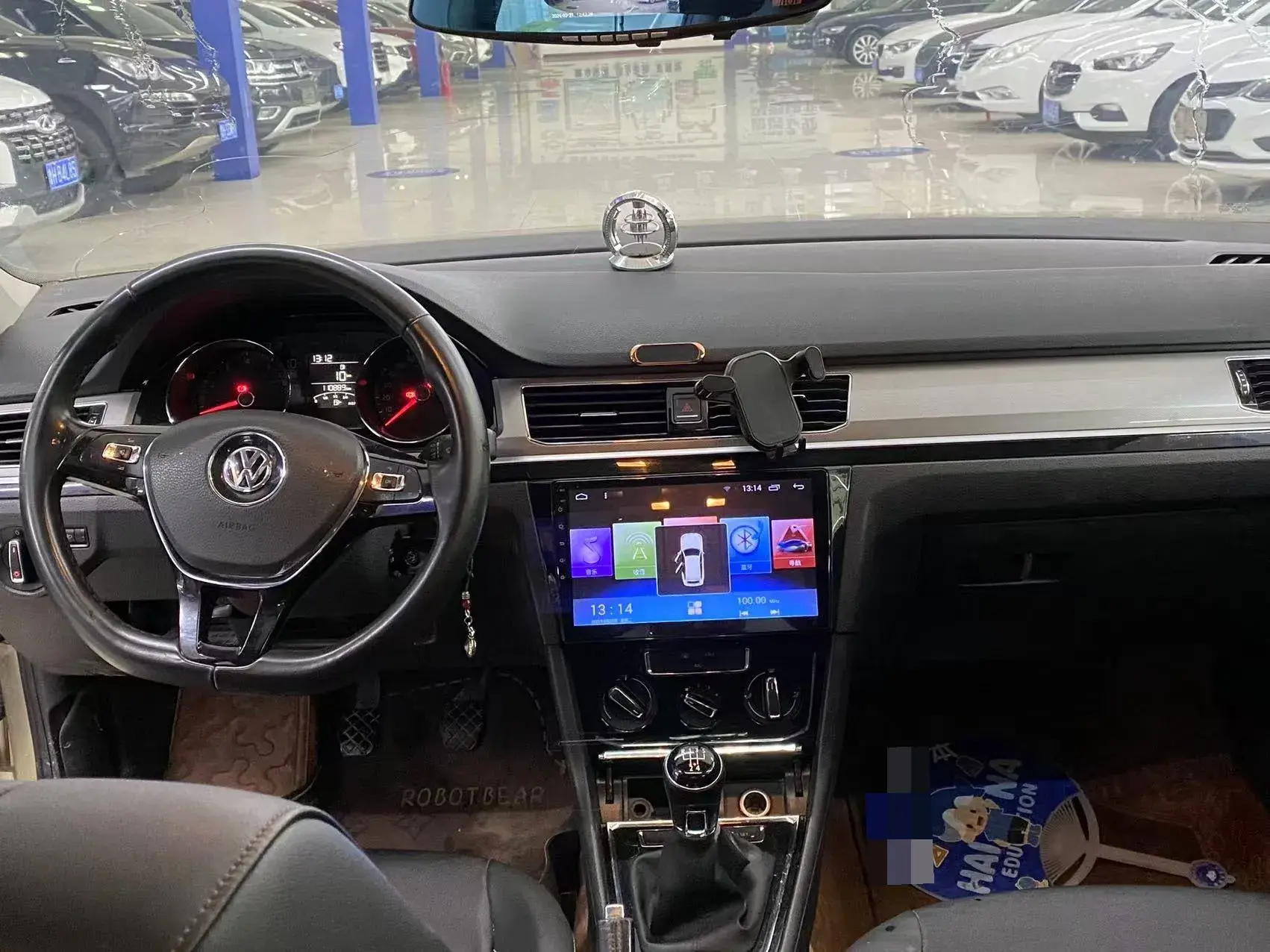 2018 VOLKSWAGEN BORA thumbnail 4