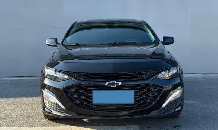 2020 CHEVROLET MALIBU thumbnail 2