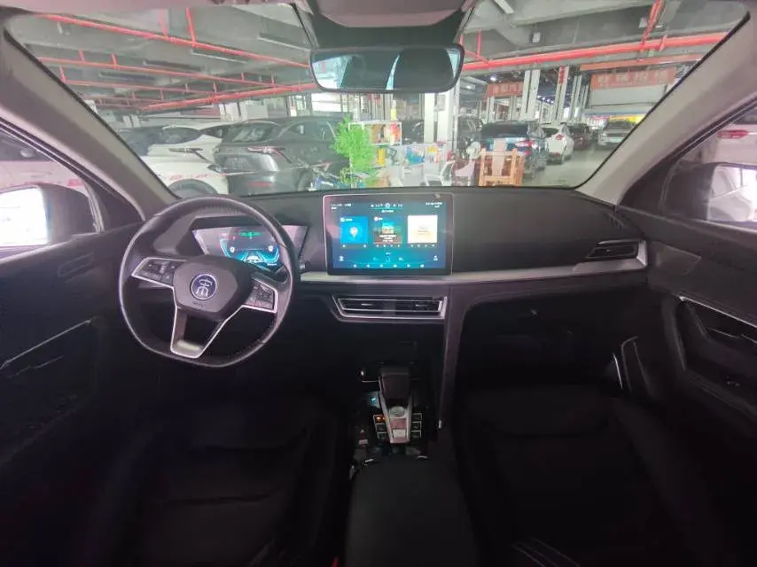 2019 BYD SONG thumbnail 4