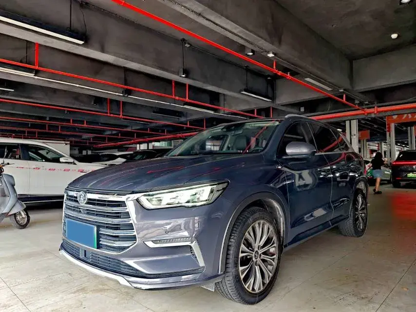 2019 BYD SONG view 1