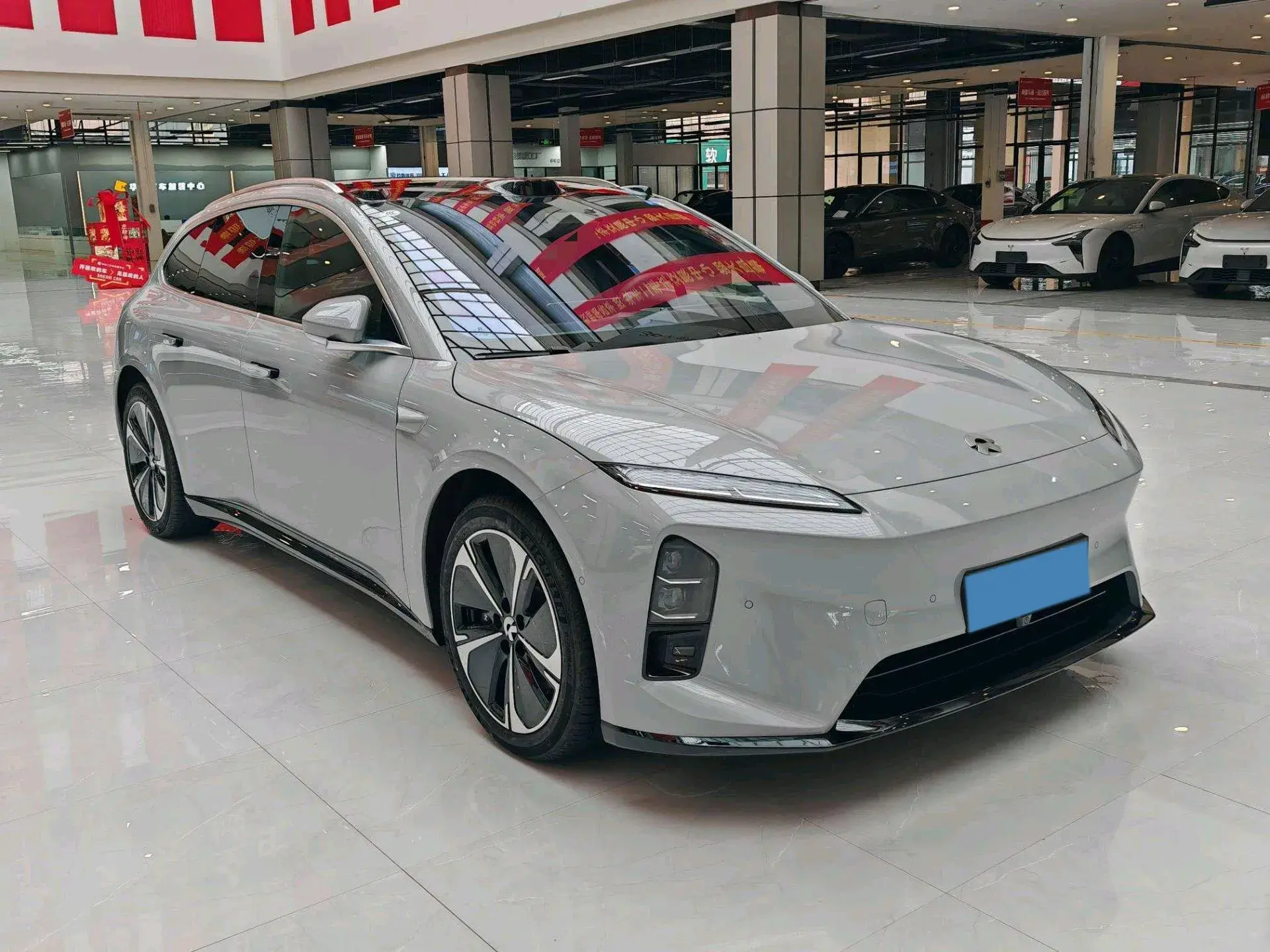 2024 NIO ET5T thumbnail 3