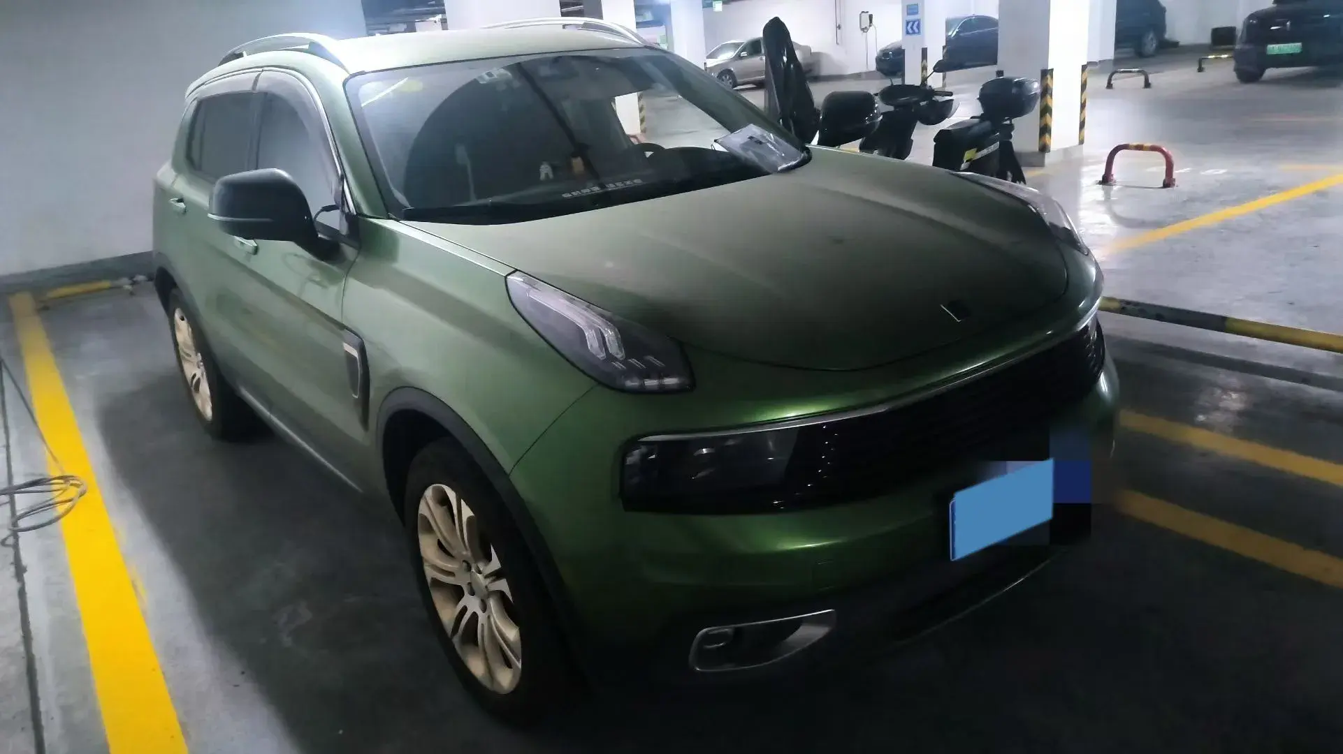 2018 LYNK&CO 01 thumbnail 2