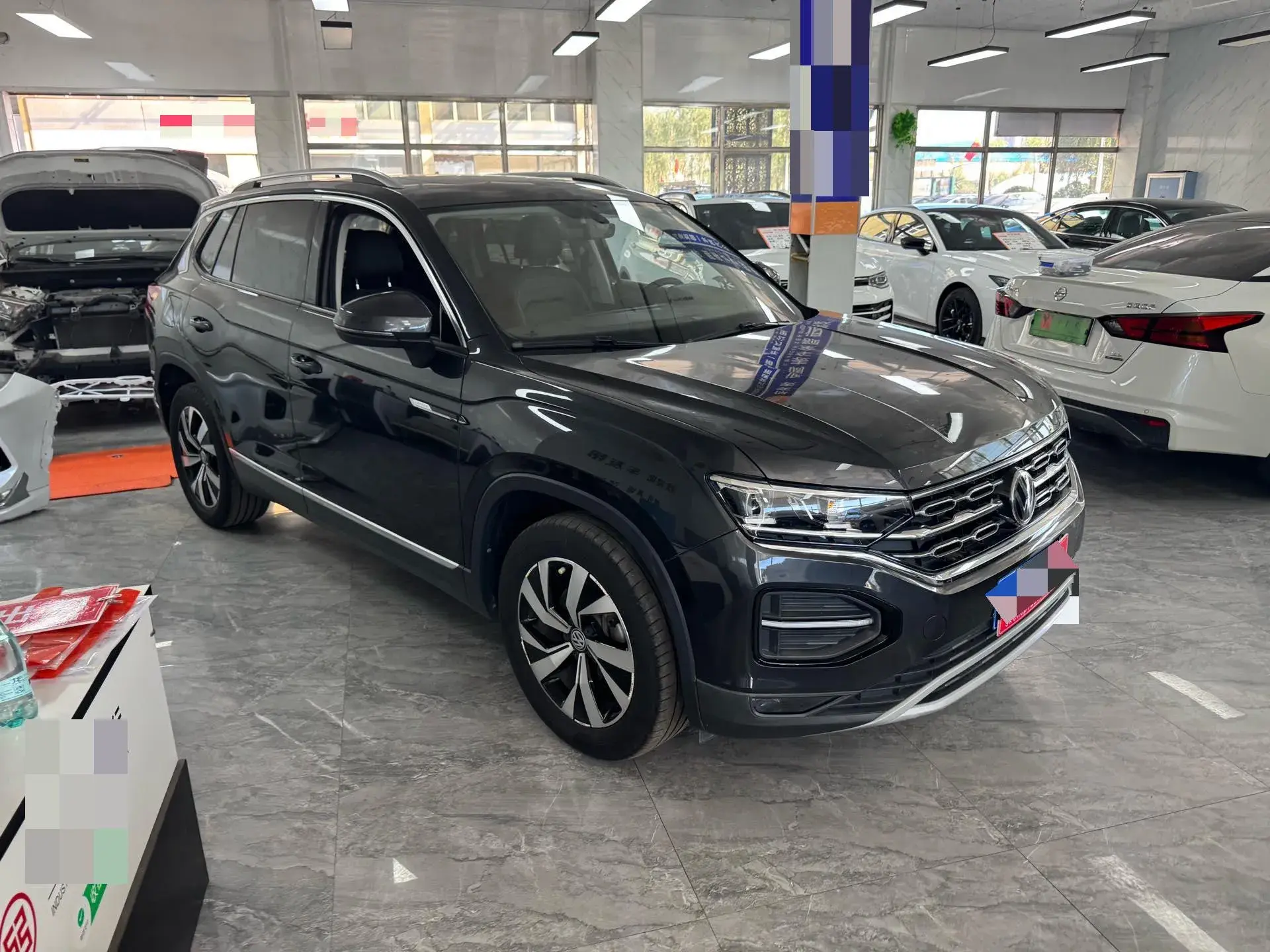 2021 VOLKSWAGEN TAYRON thumbnail 3