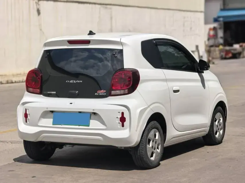 2021 ROEWE CLEVER thumbnail 3