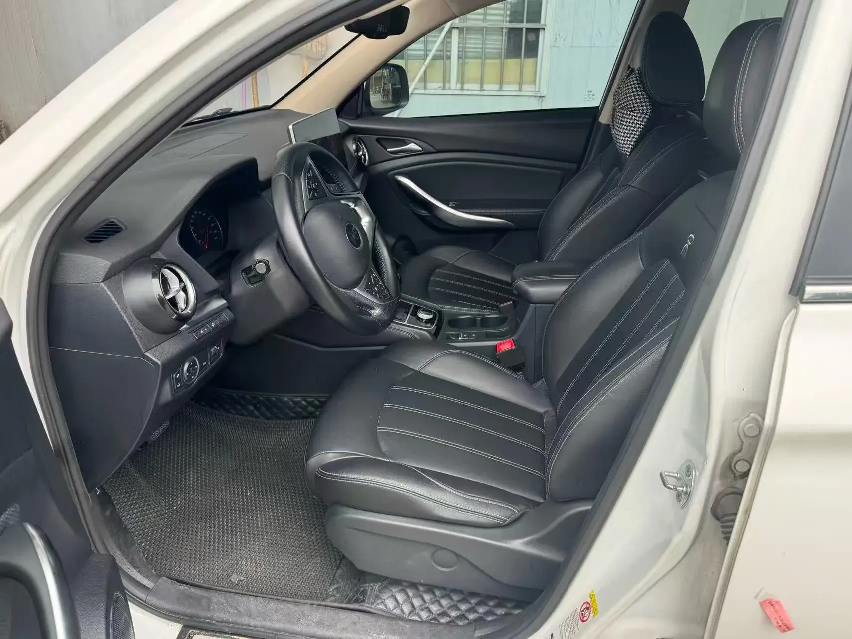 2019 BYD SONG thumbnail 2