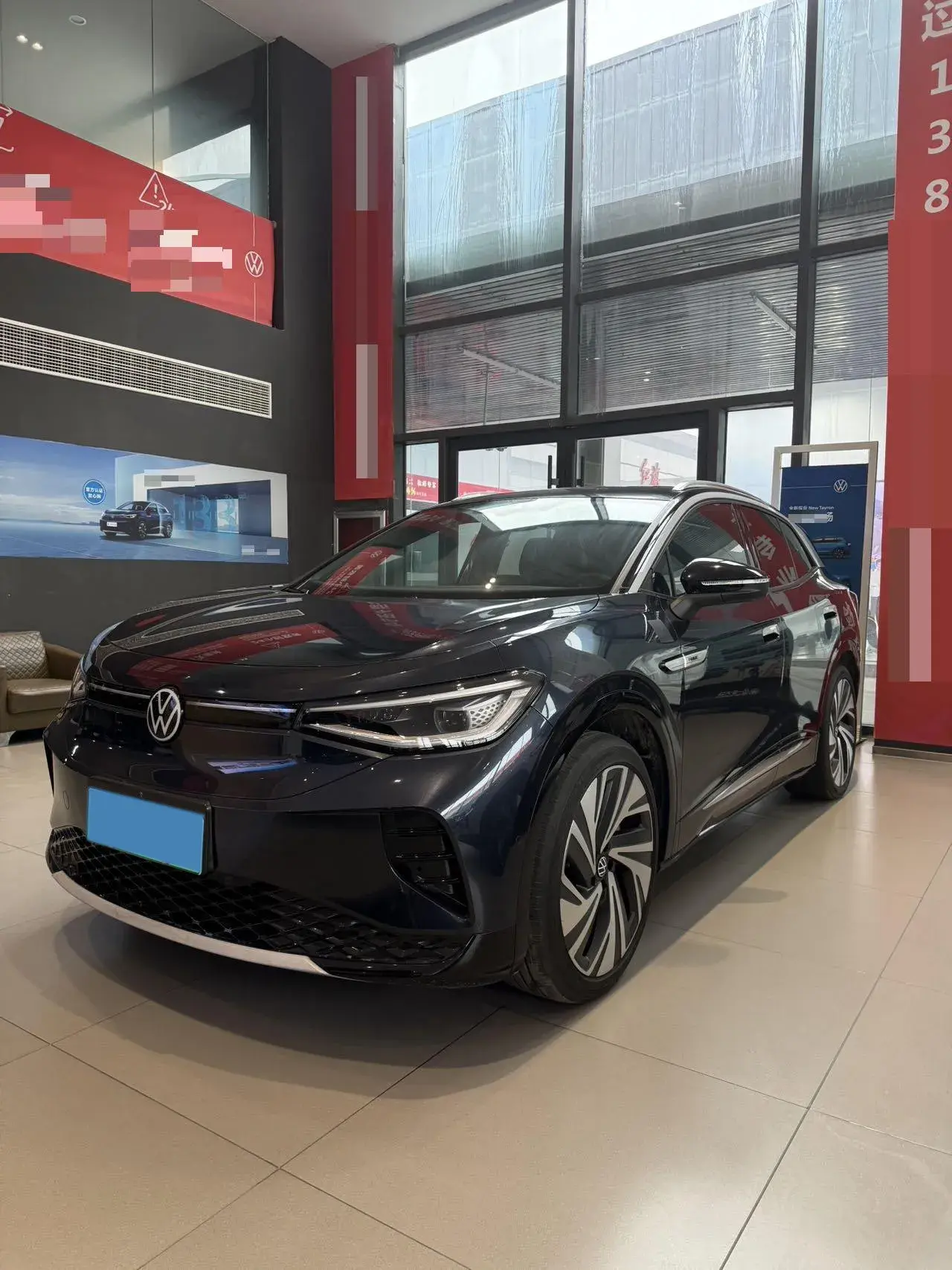 2024 VOLKSWAGEN ID.4 view 1