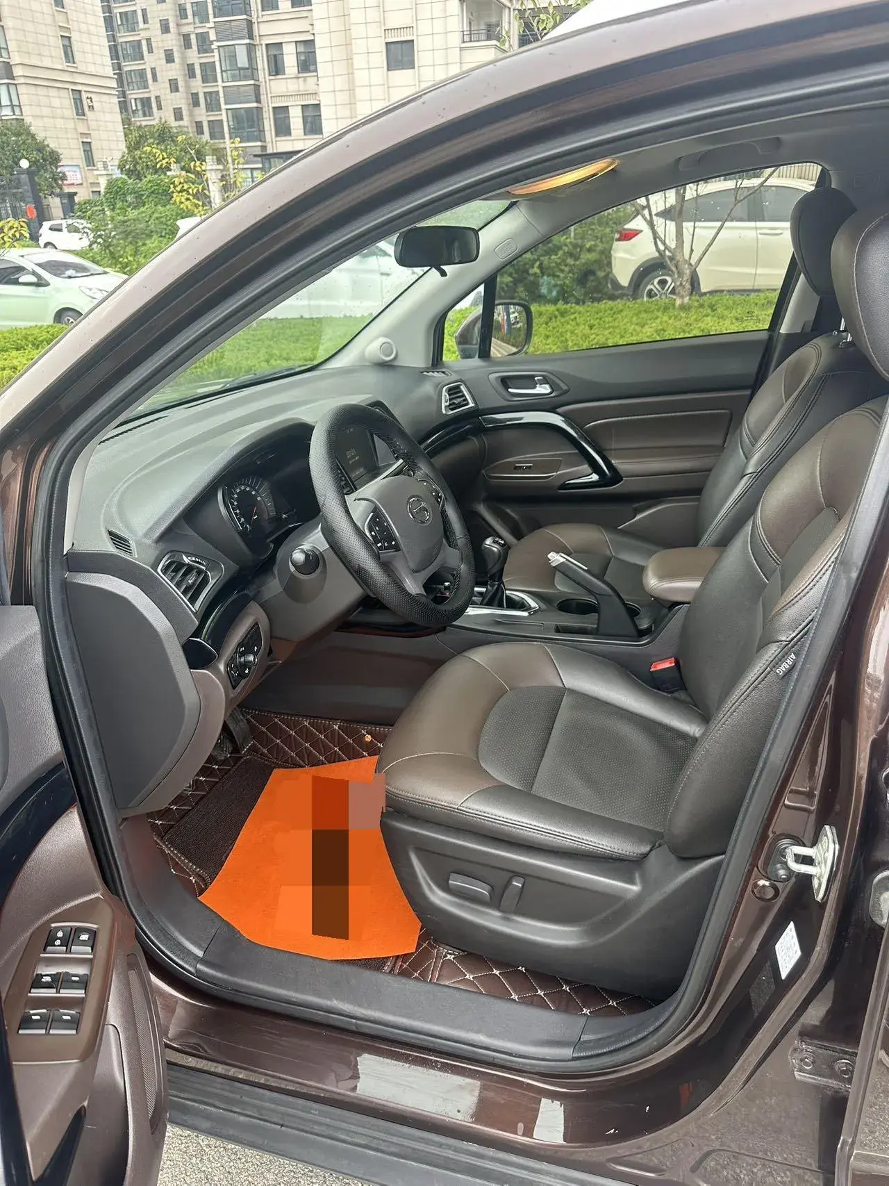 2017 GAC TRUMPCHI thumbnail 3