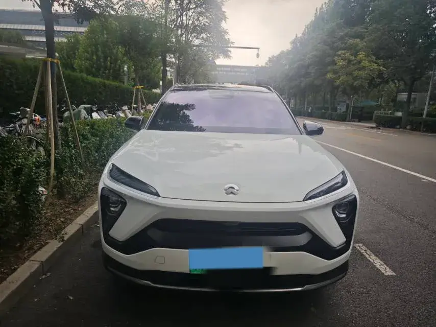 2020 NIO ES6 thumbnail 2