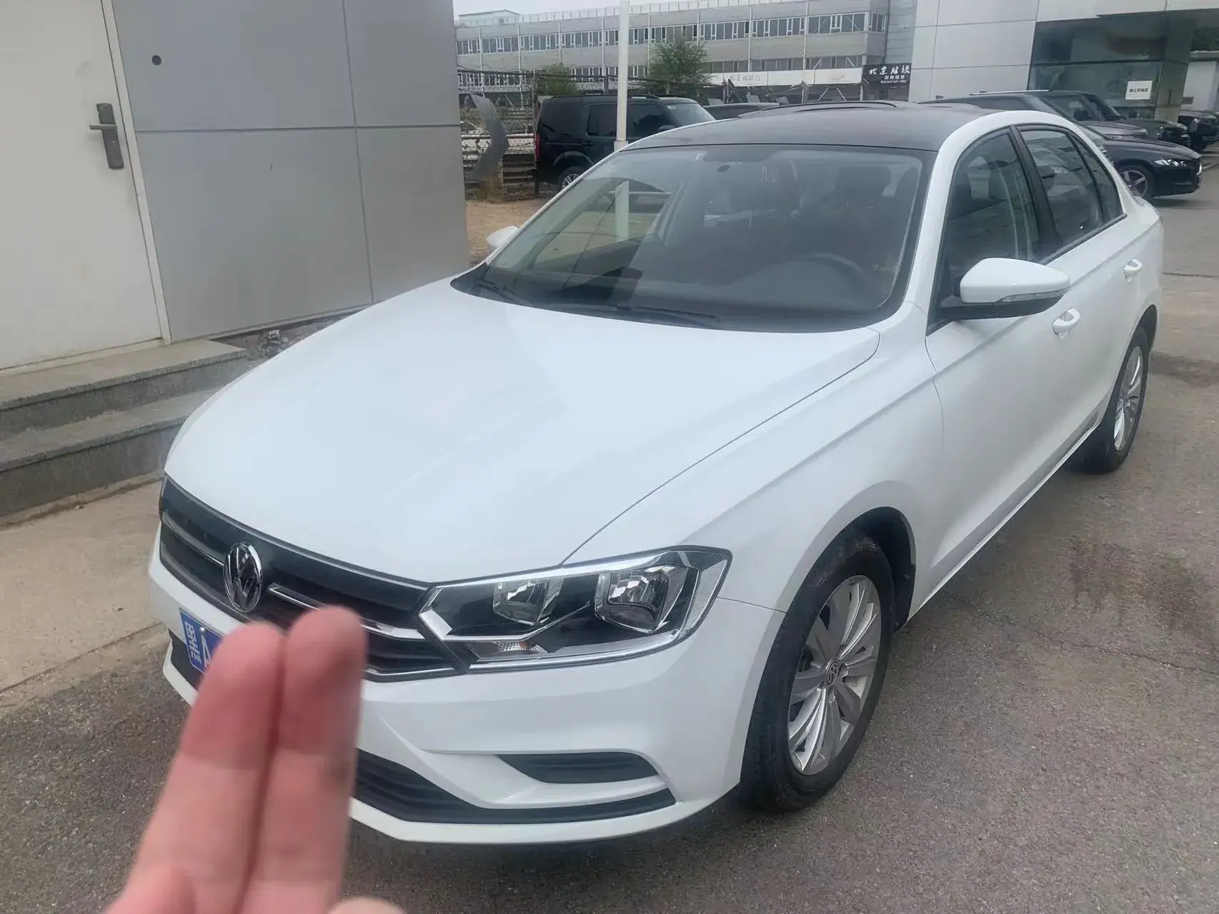 2019 VOLKSWAGEN BORA view 1