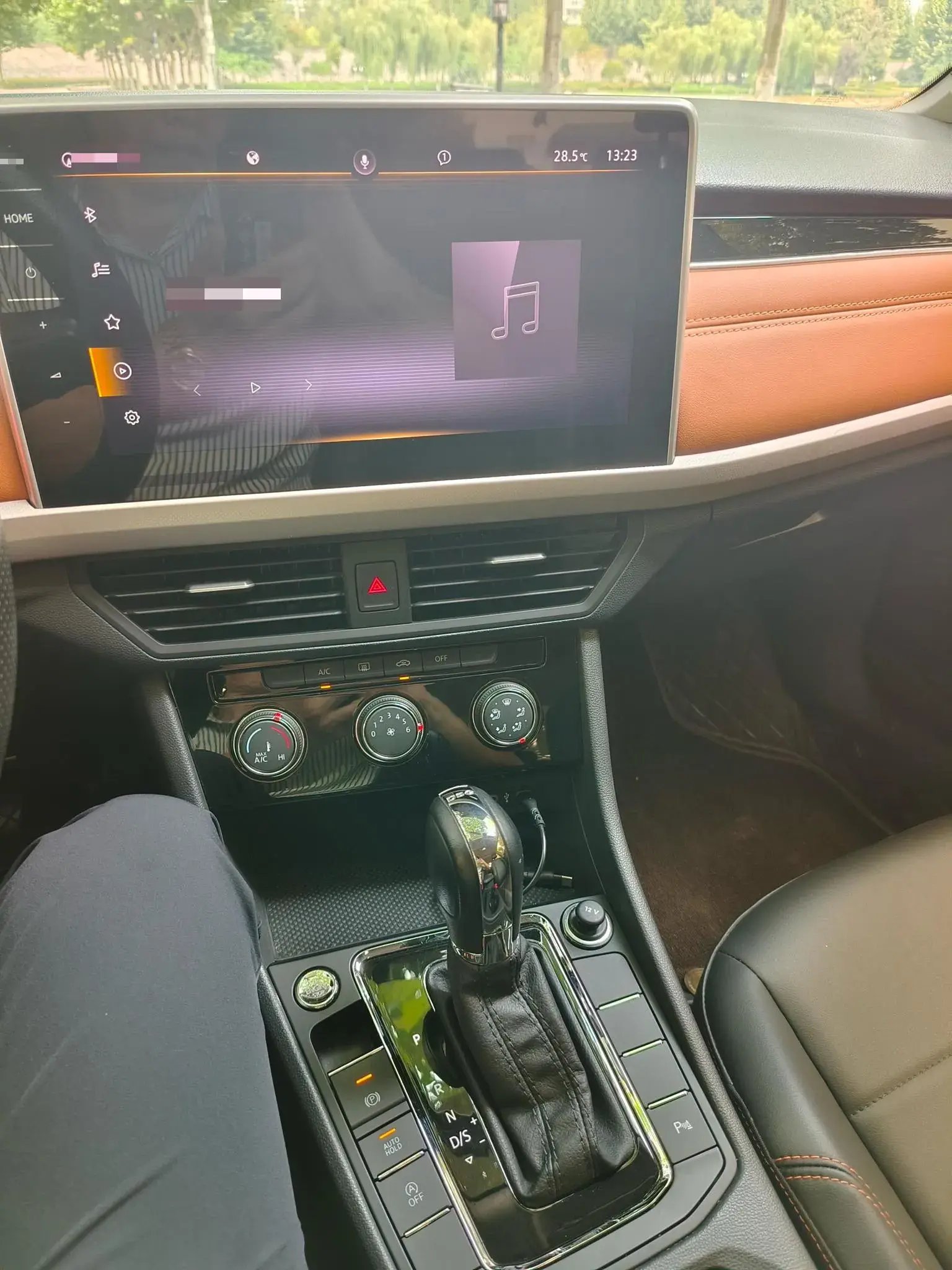 2023 VOLKSWAGEN BORA thumbnail 4