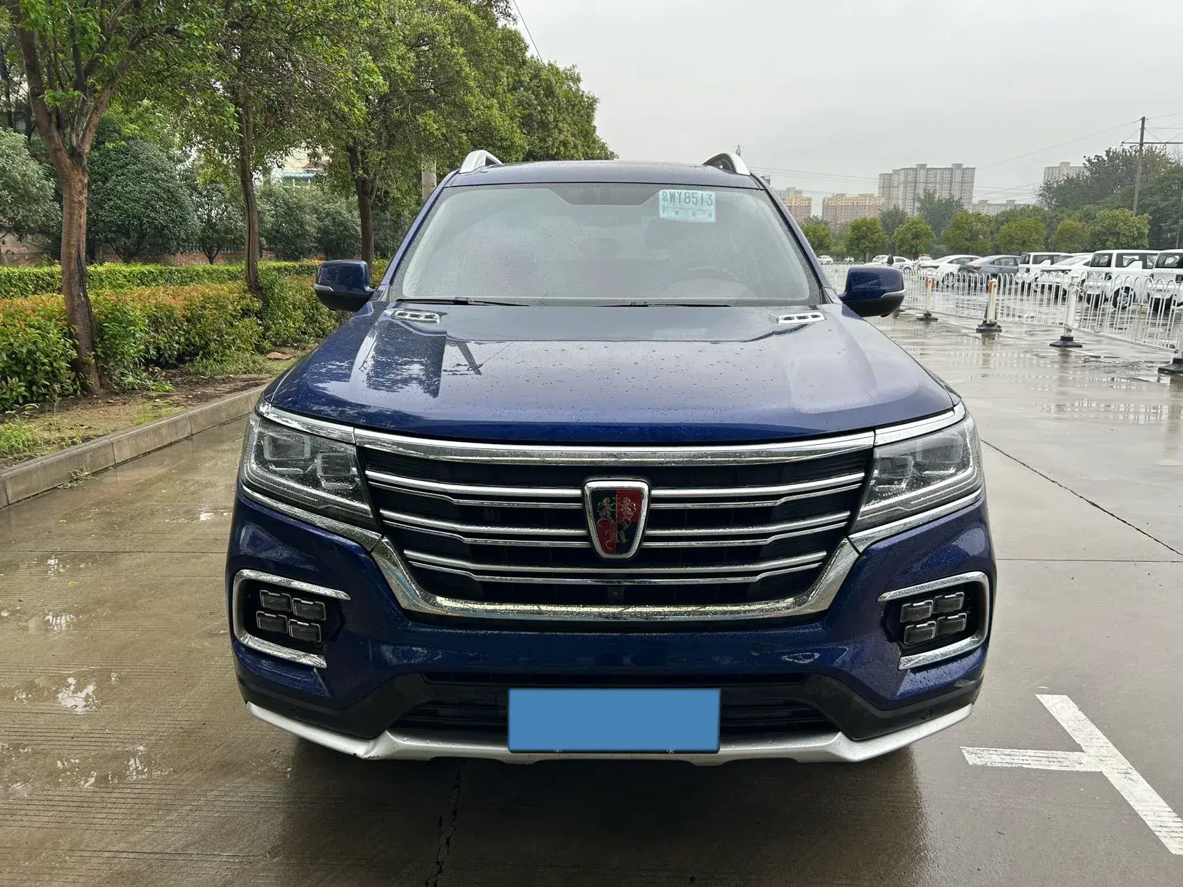 2018 ROEWE RX8 thumbnail 3