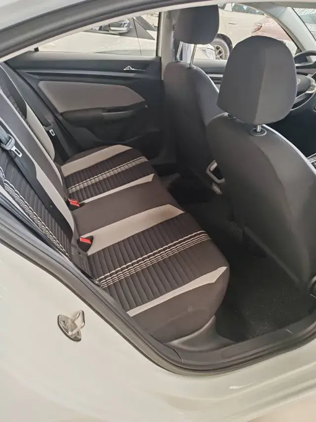 2023 VOLKSWAGEN BORA thumbnail 4