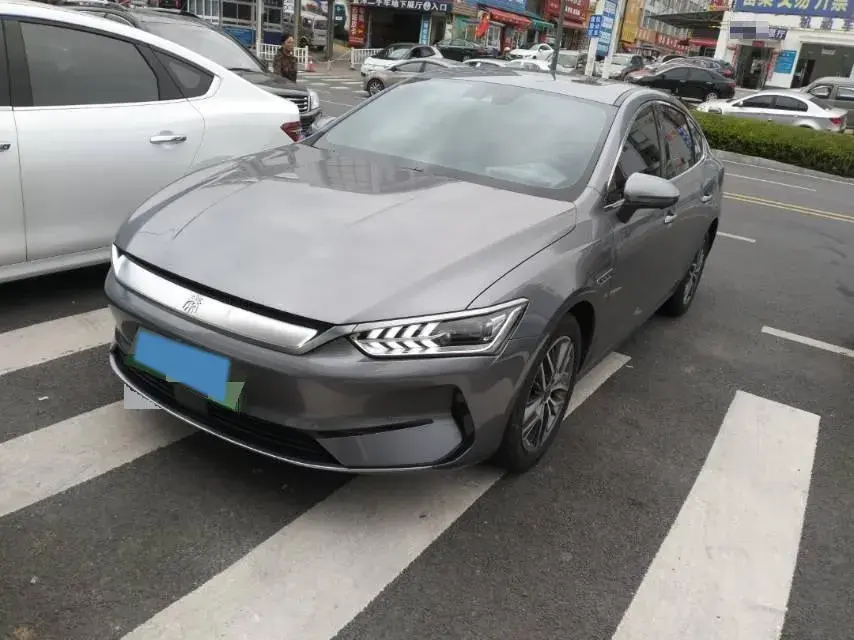 2021 BYD QIN view 1