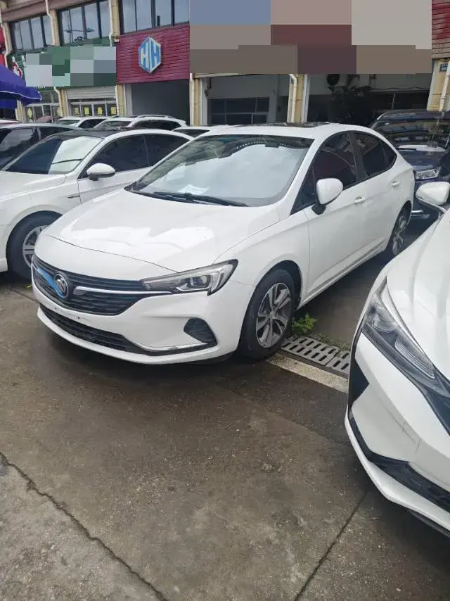 2020 BUICK VERANO view 1