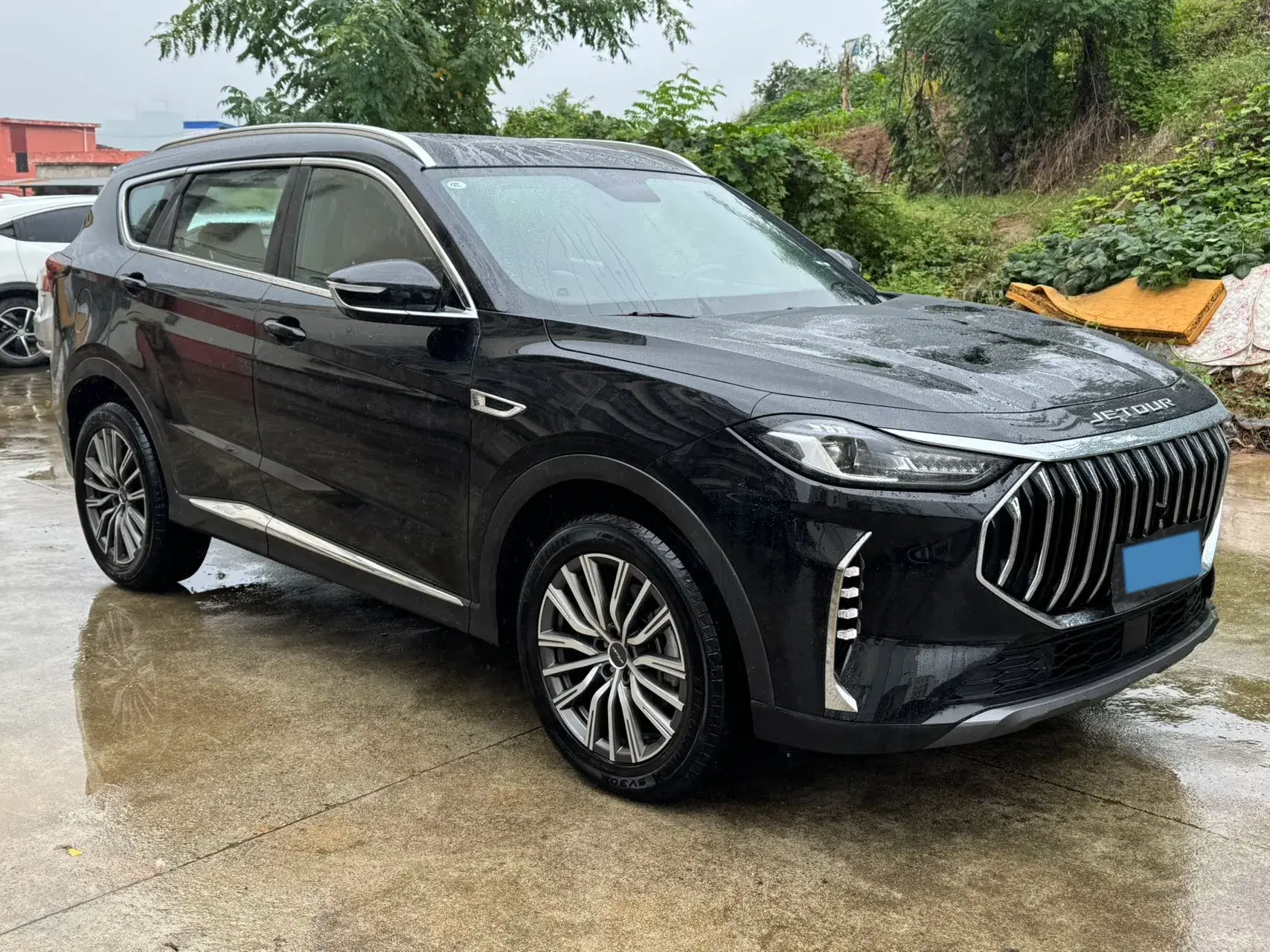 2023 JETOUR X70 thumbnail 3