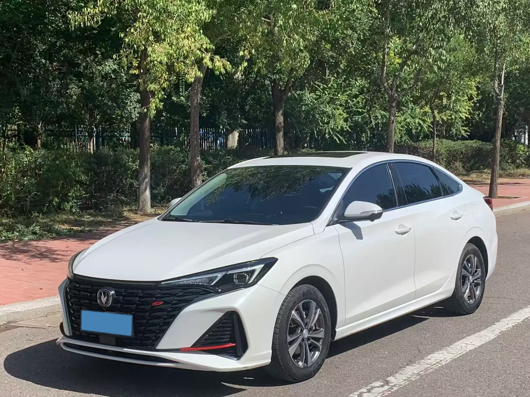 2022 CHANGAN EADO view 1