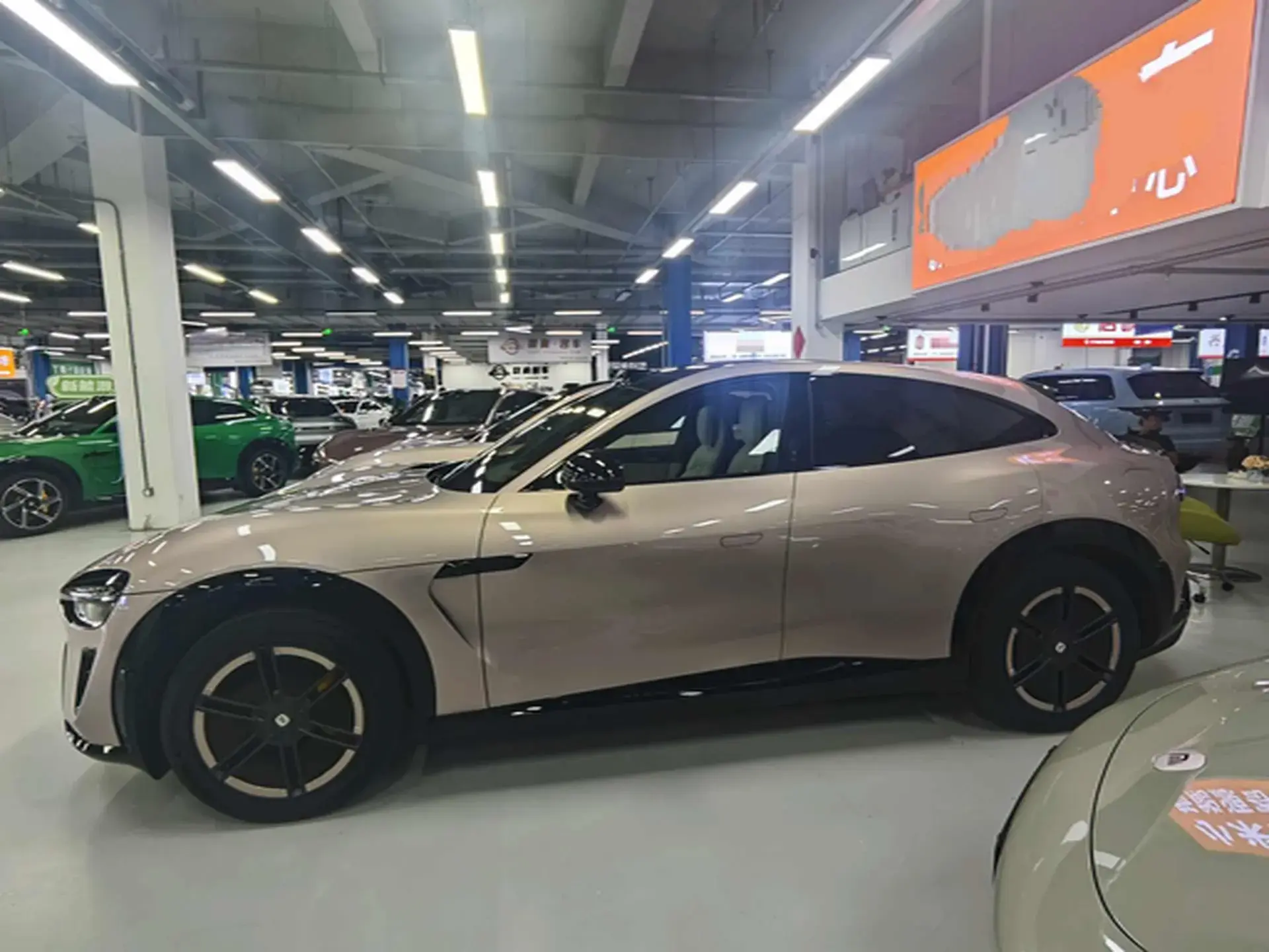 2025 MI YU7 thumbnail 3