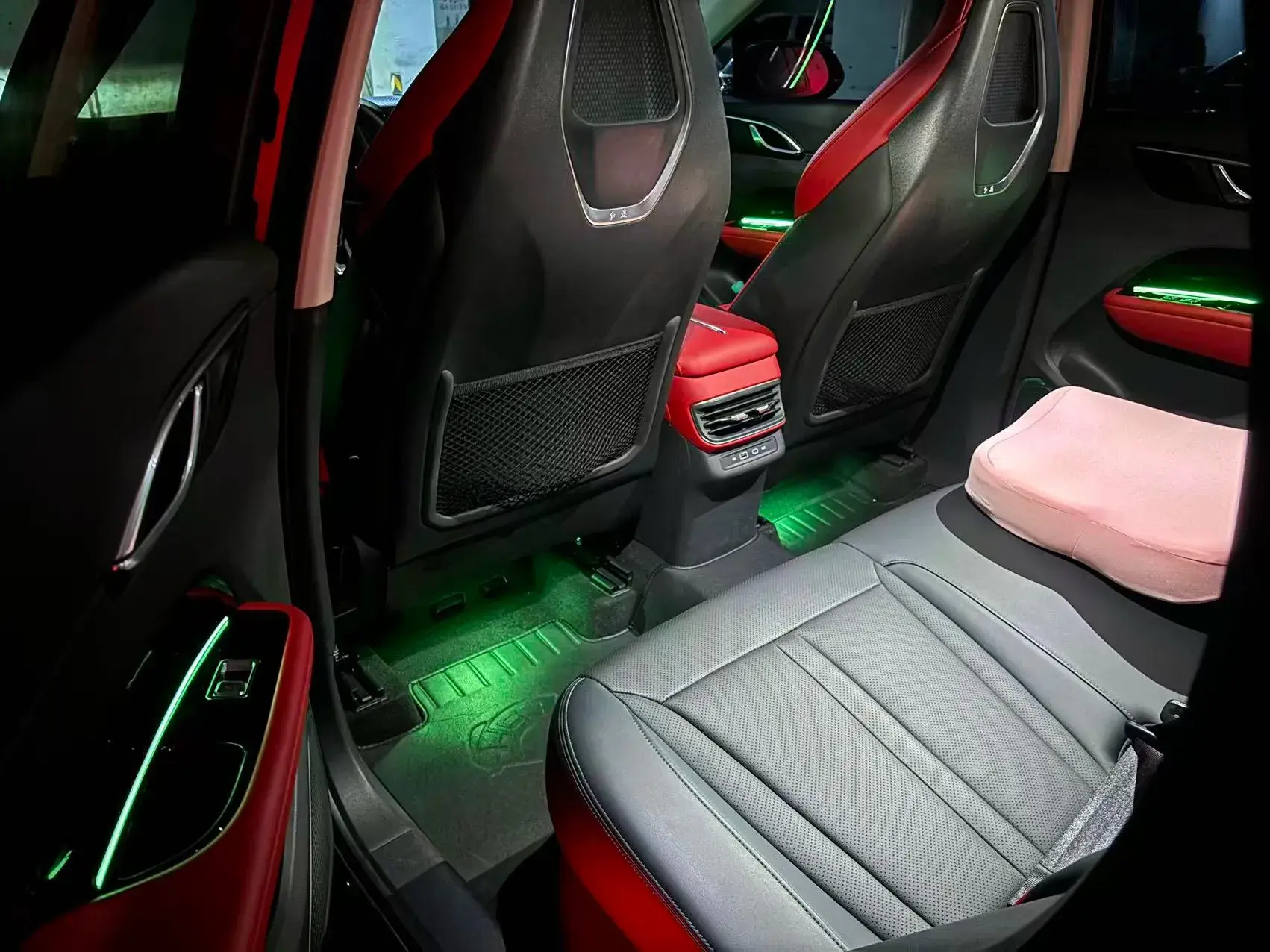 2024 HONGQI HS3 thumbnail 4