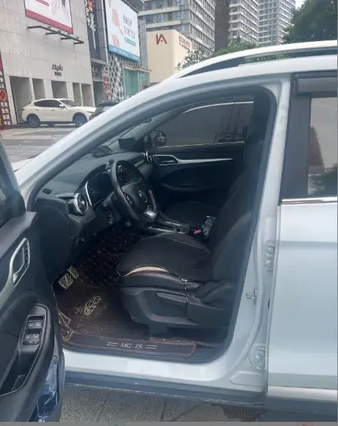 2020 MG ZS thumbnail 4