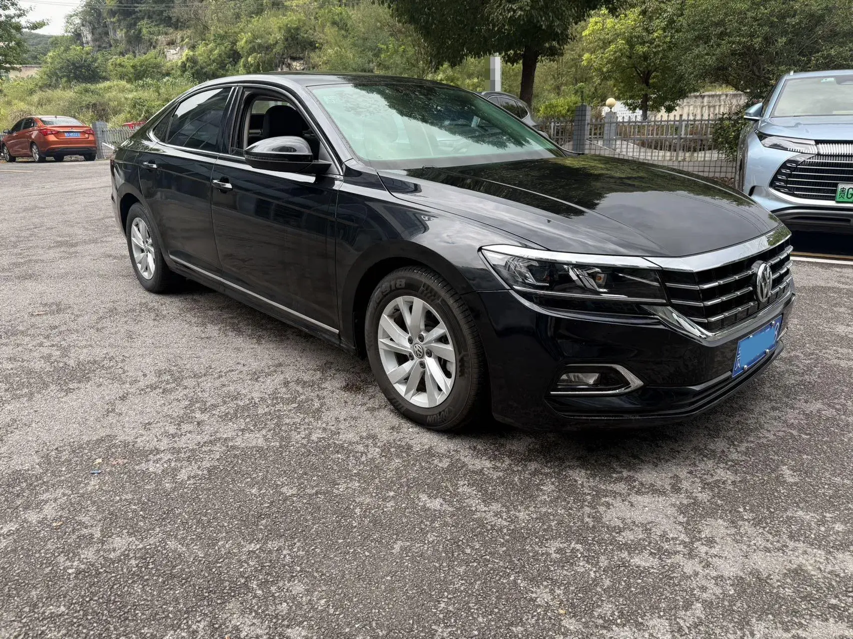 2020 VOLKSWAGEN PASSAT thumbnail 3