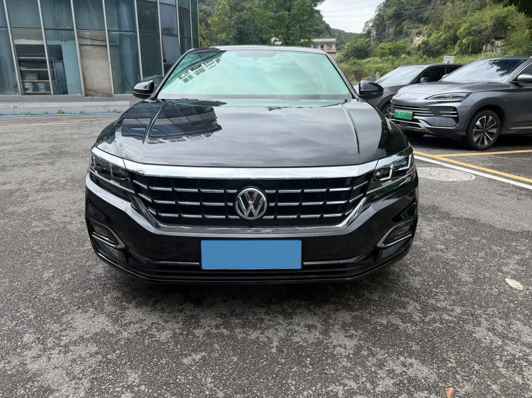 2020 VOLKSWAGEN PASSAT thumbnail 2