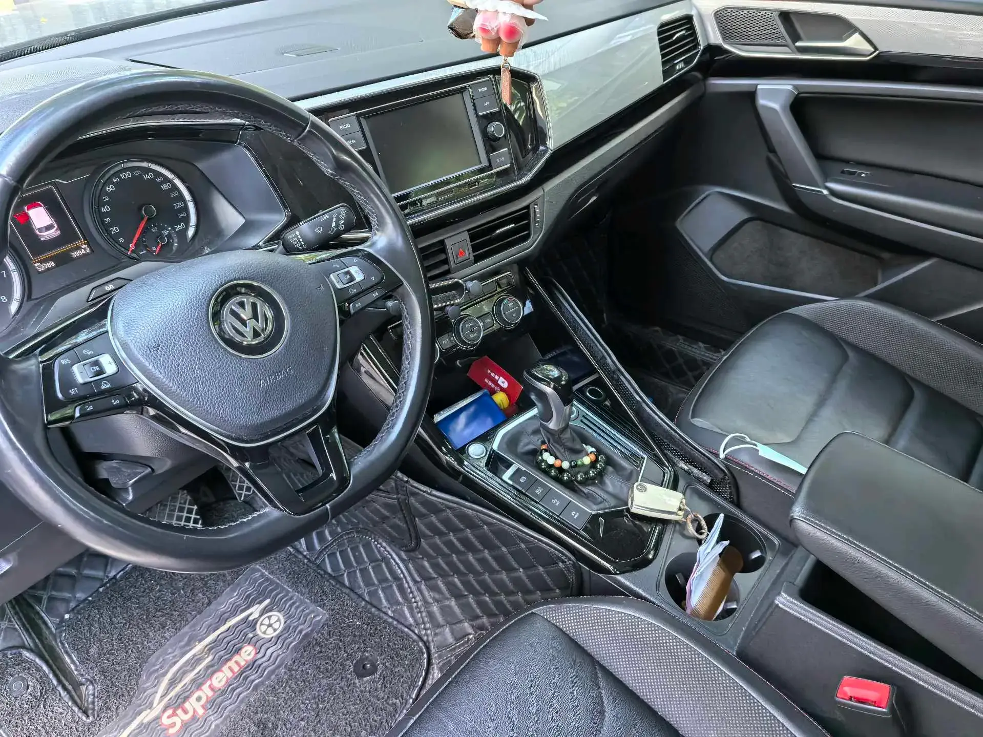 2019 VOLKSWAGEN TAYRON thumbnail 3