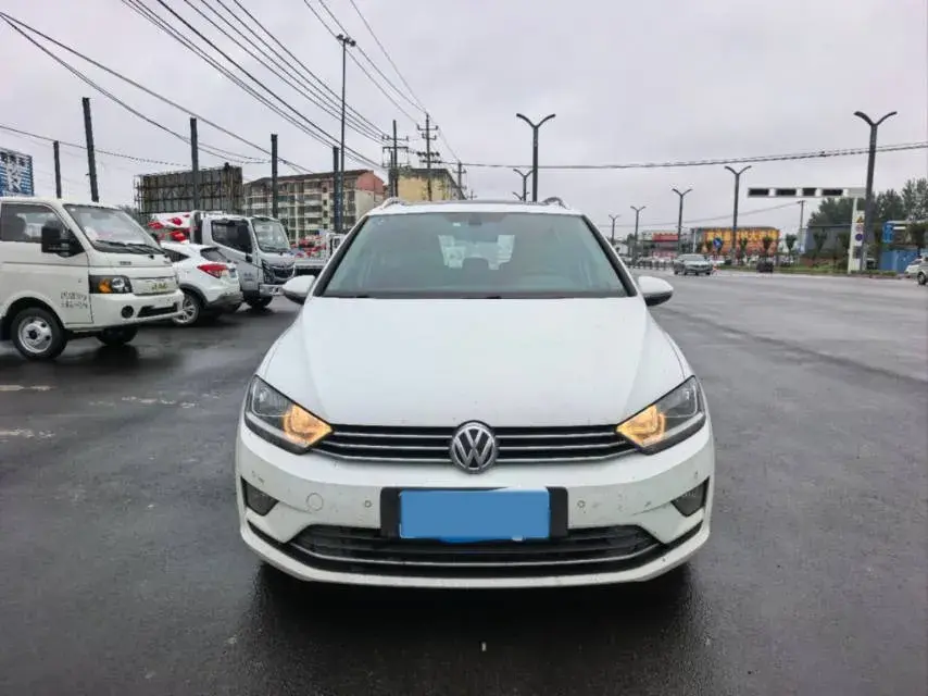 2018 VOLKSWAGEN GOLF thumbnail 2