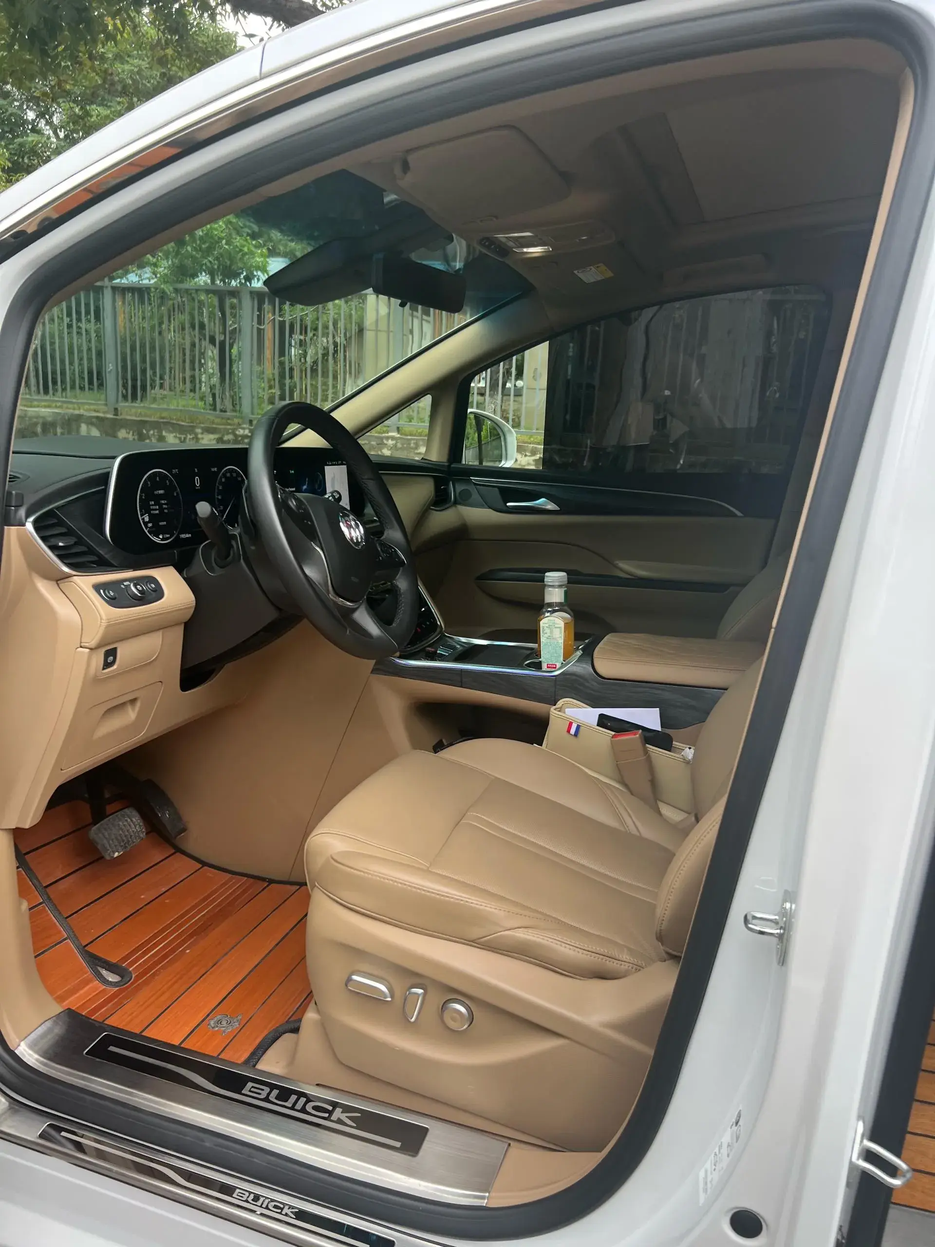 2021 BUICK GL8 thumbnail 2