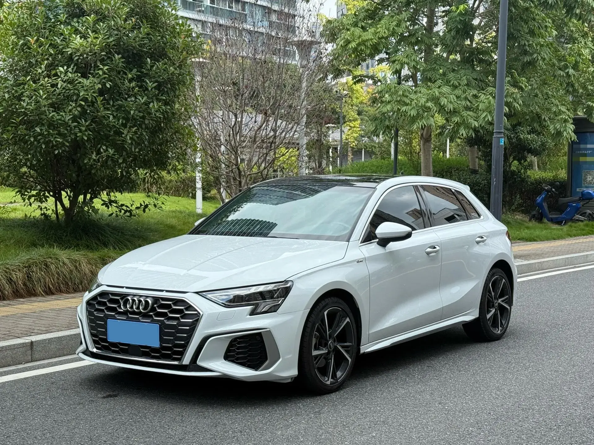 2022 AUDI A3 view 1